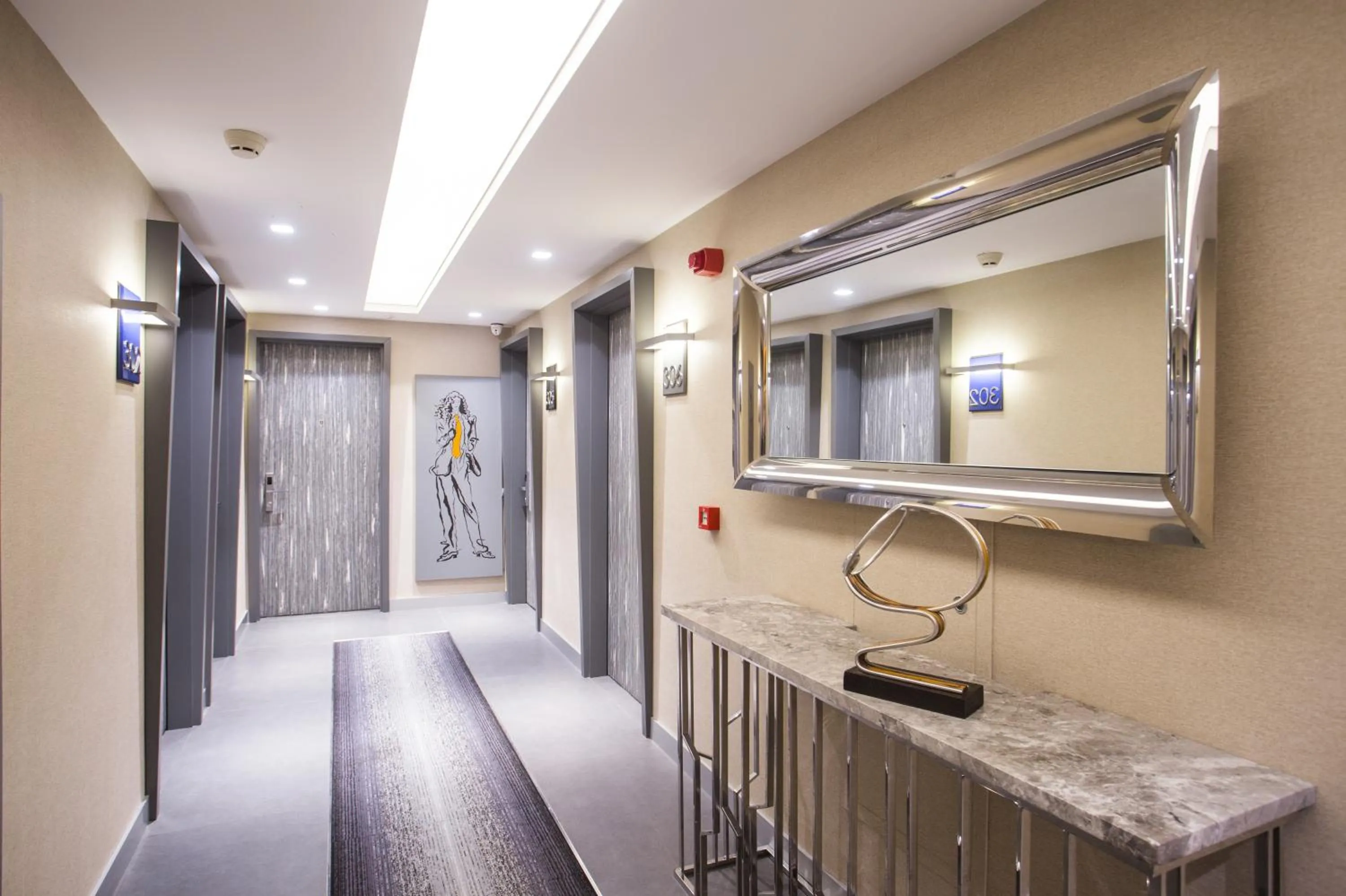 Other, Bed in Zeniva Hotel