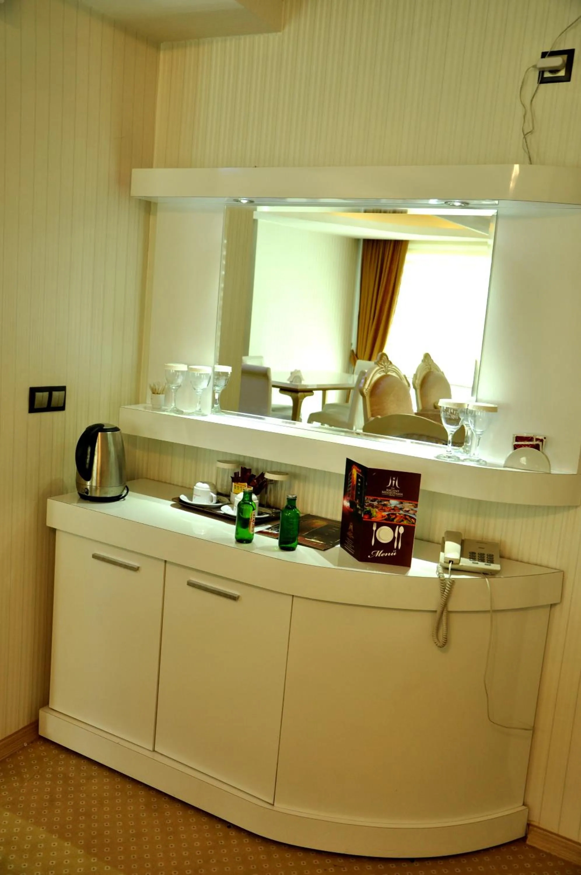 Non alcoholic drinks in The Ancient Mesopotamia Hotel