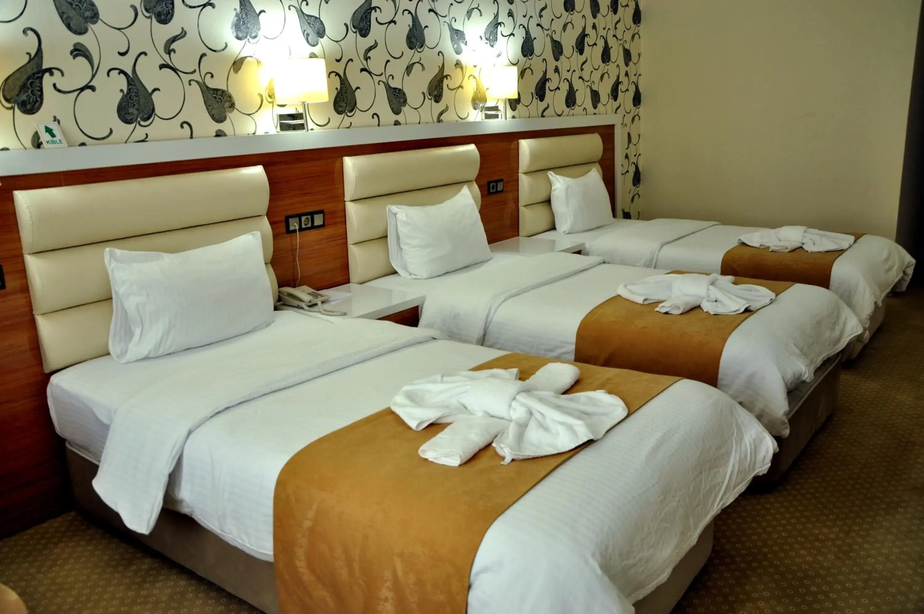 Triple Room in The Ancient Mesopotamia Hotel Triple Room in The Ancient Mesopotamia Hotel