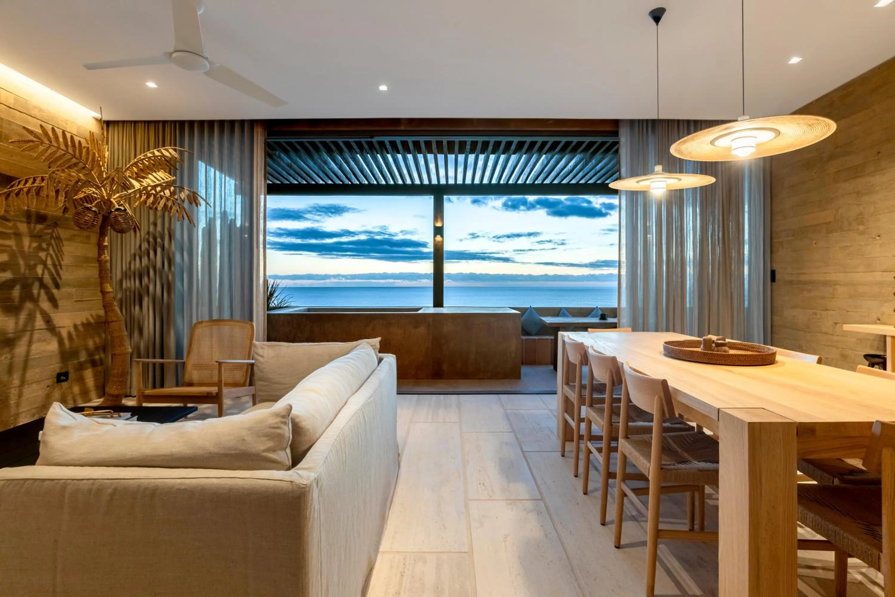 6 Guests - Amazing Views -Top Design