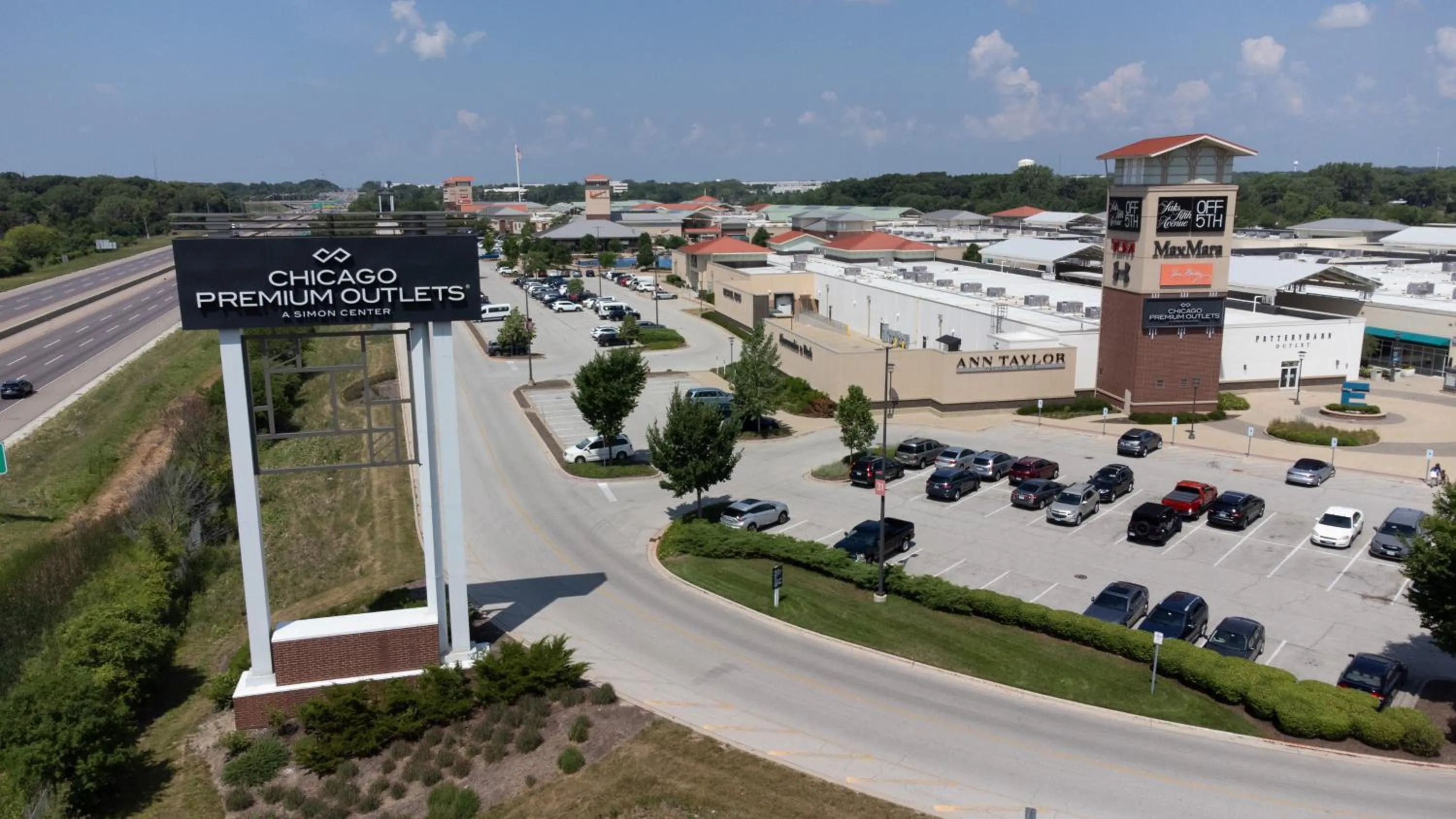Nearby landmark in HomeTowne Studios by Red Roof and Conference Center Chicago - N Aurora Naperville