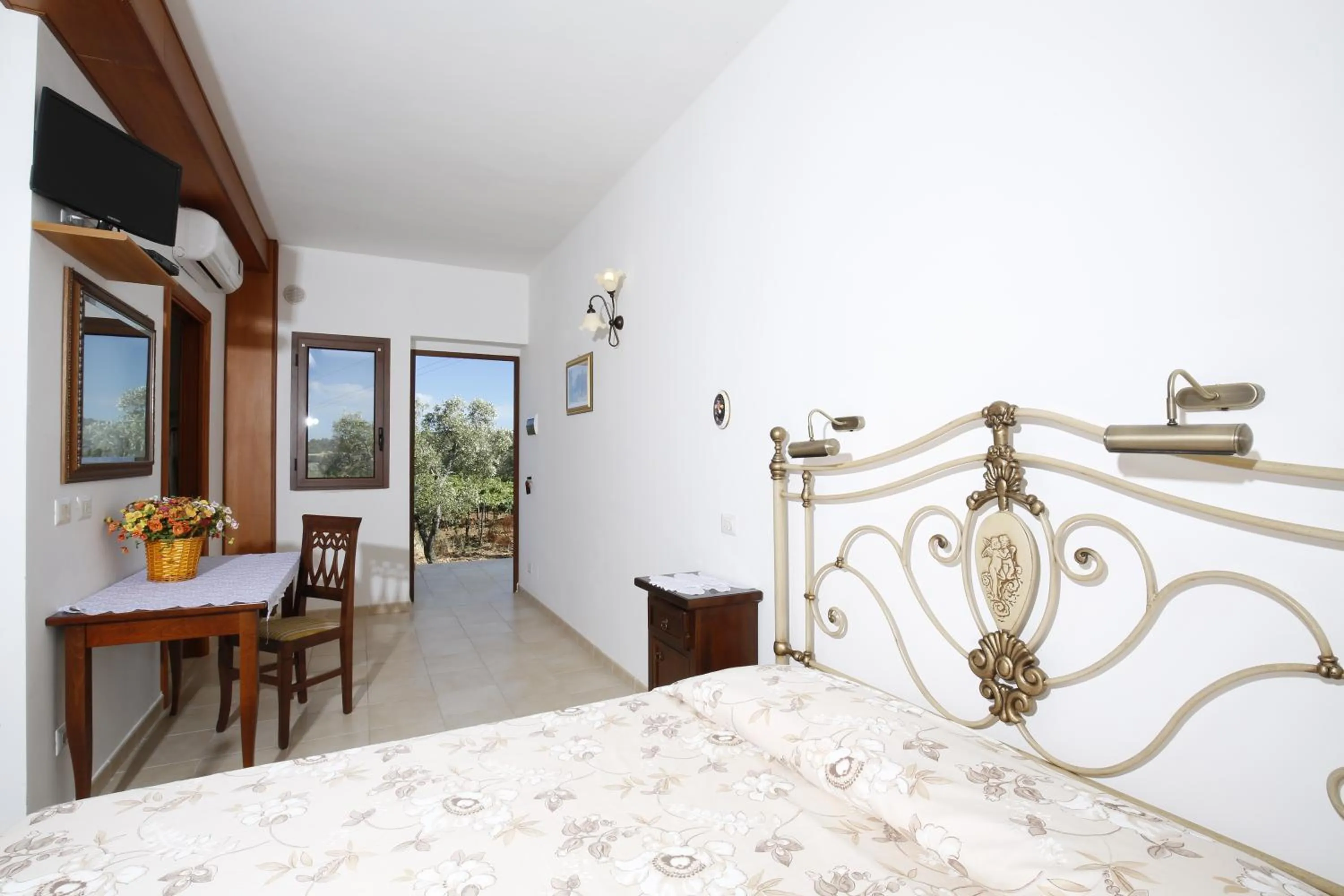 Photo of the whole room, Bed in Agriturismo Posta Pastorella