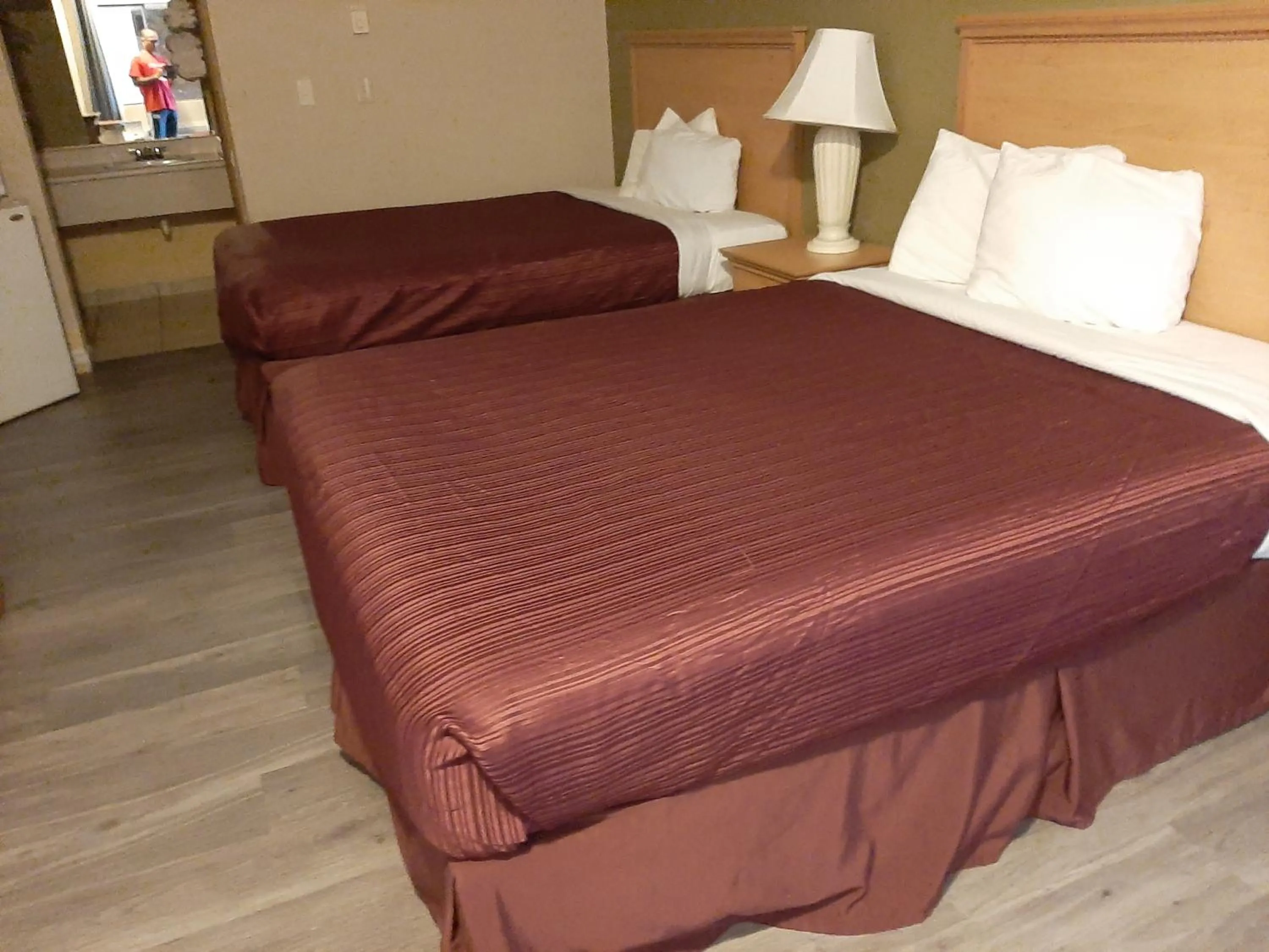 Bed in Centralia Inn