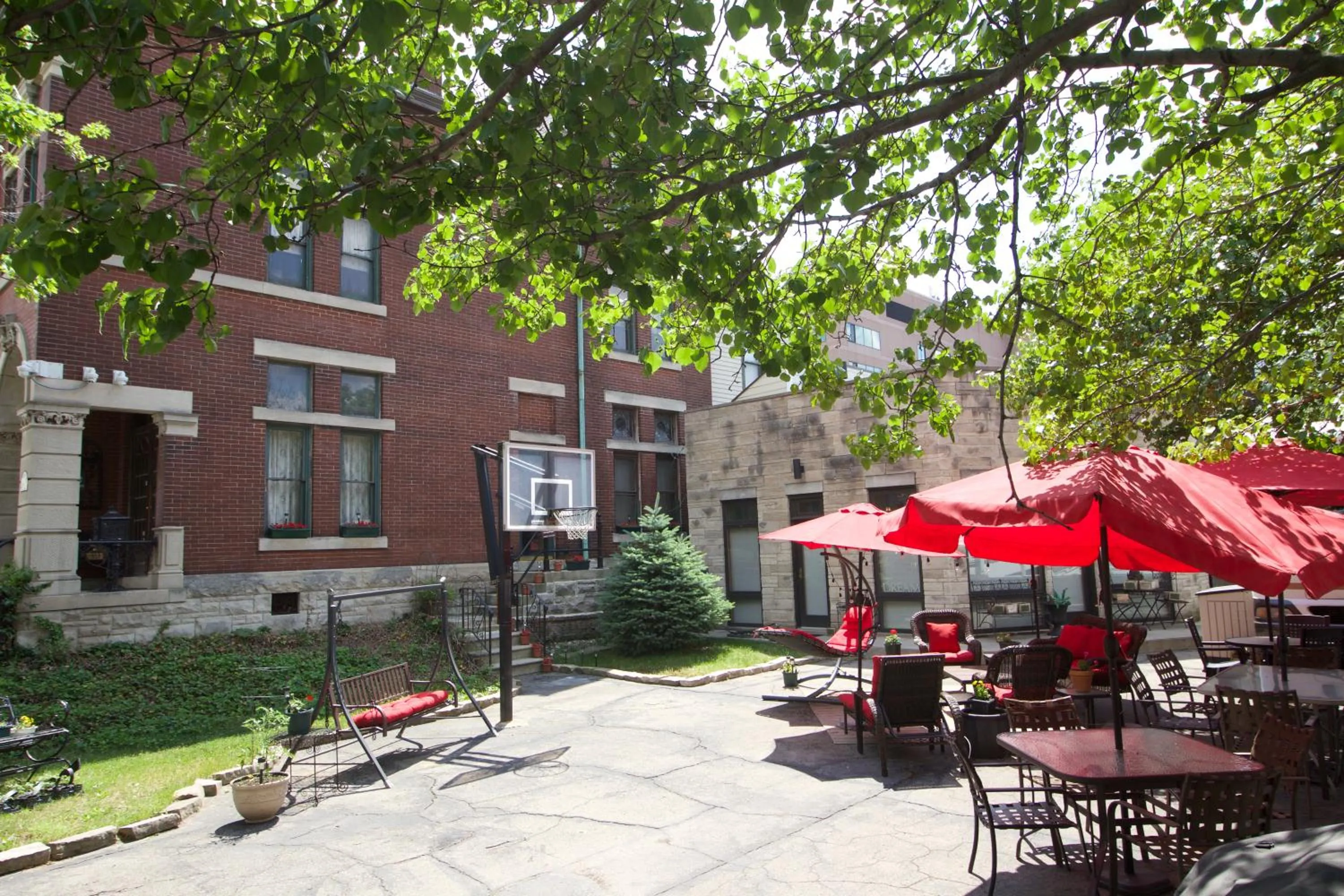 Mansion on The Mile B&B