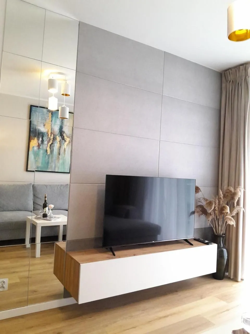 TV and multimedia in Arte Porta Mare przytulny apartament blisko morza z miejscem parkingowym