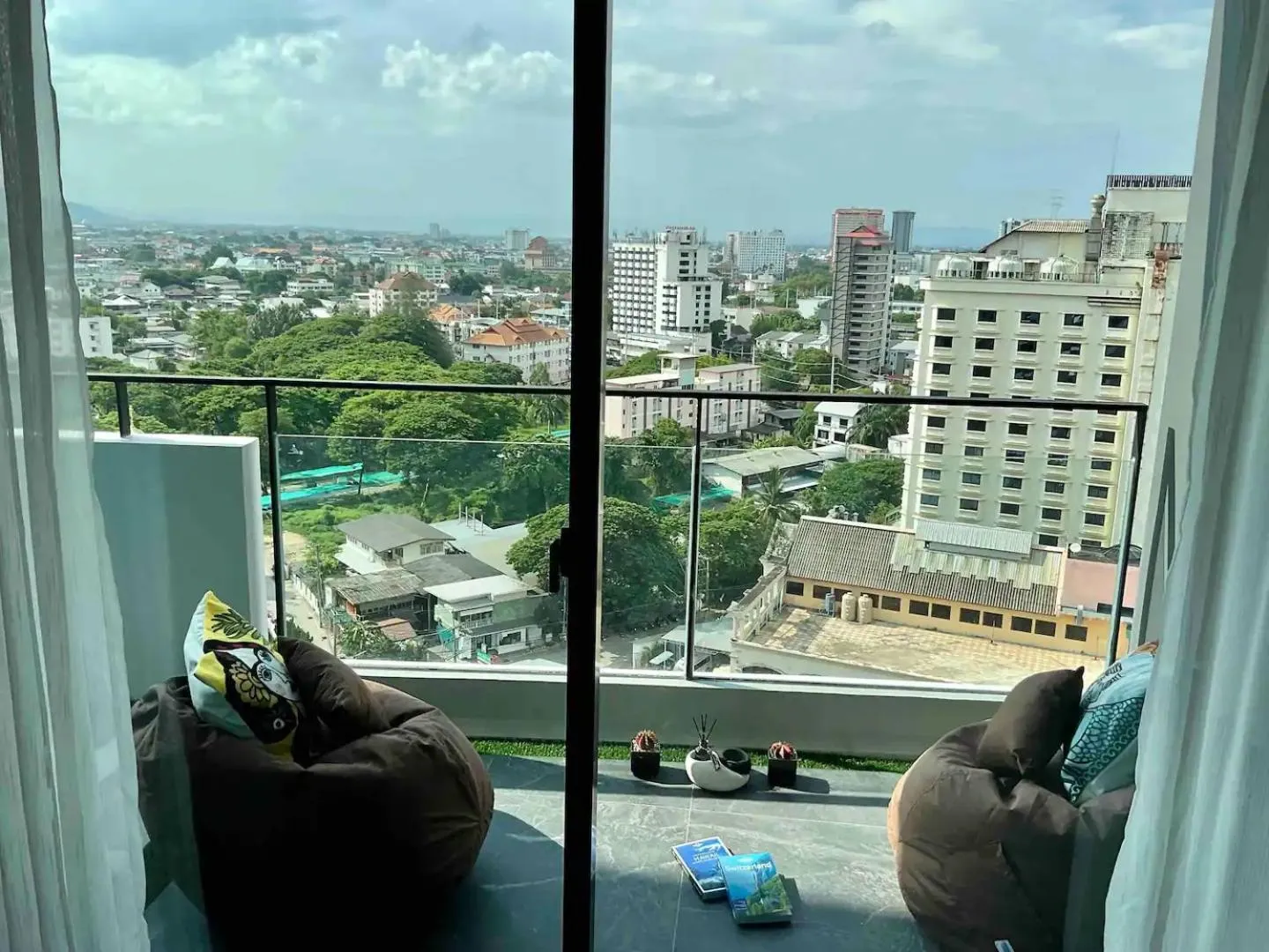 Balcony/Terrace in Astra Sky River Chiang Mai