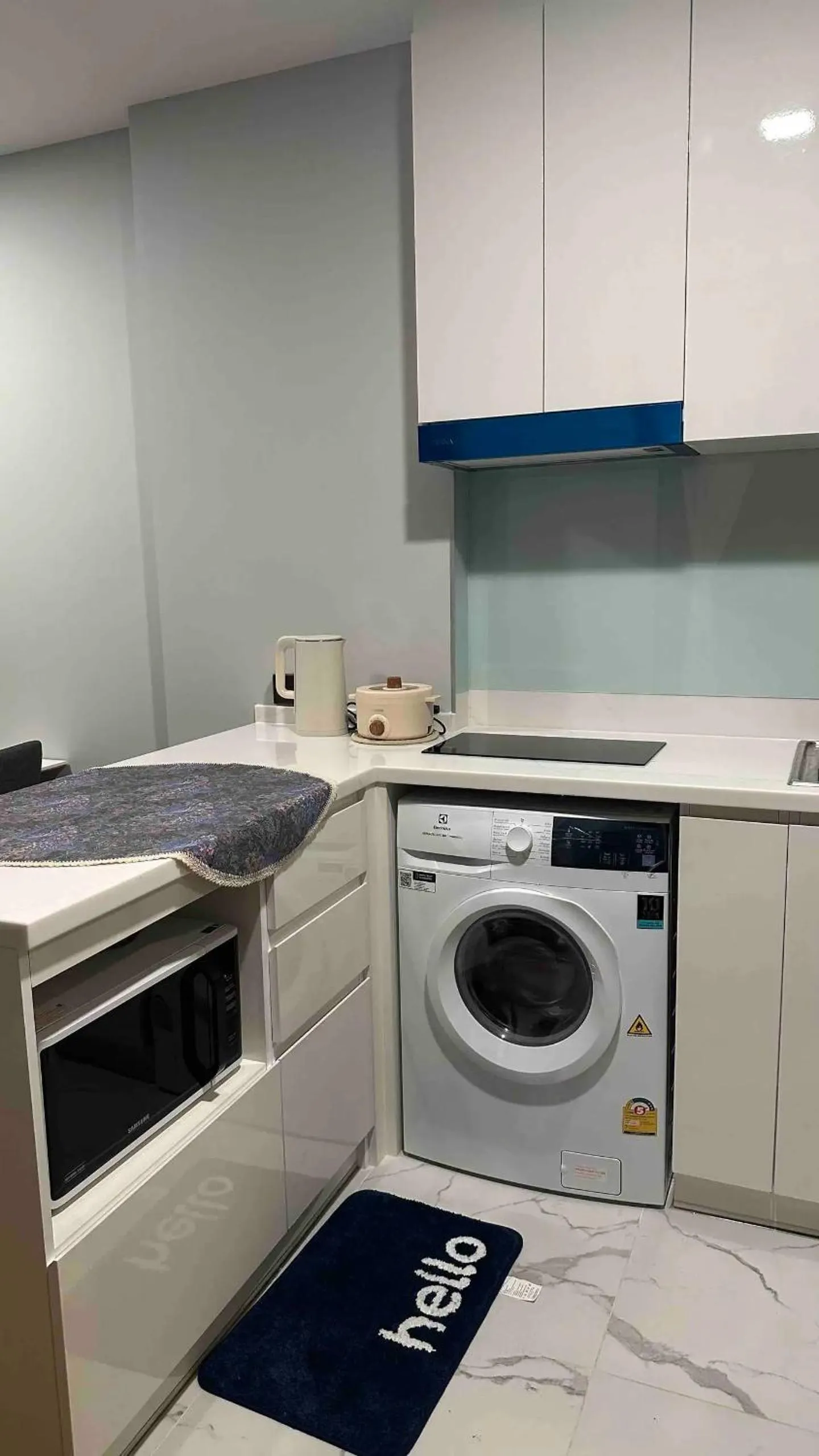 Kitchen or kitchenette in Astra Sky River Chiang Mai