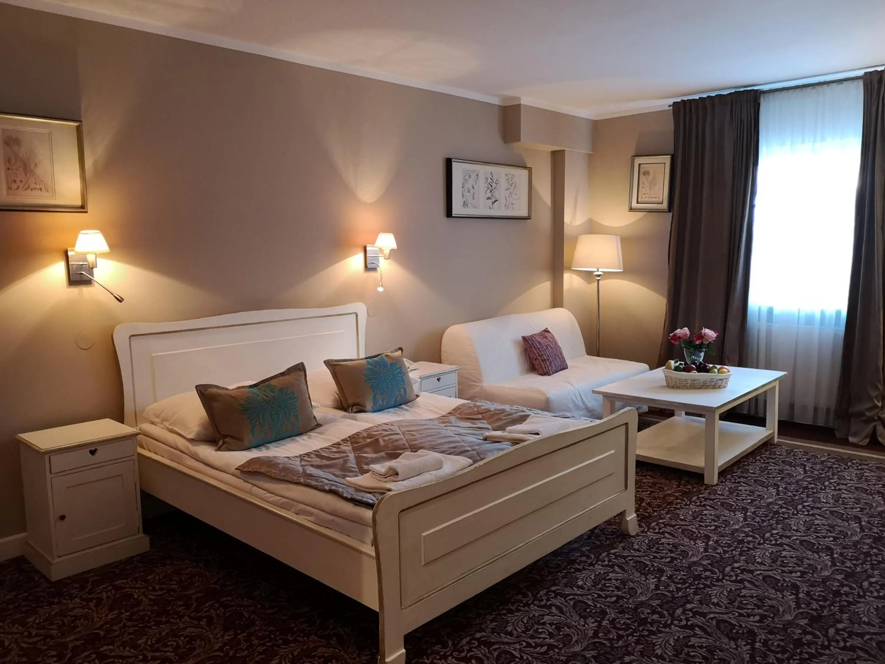 Bed in Riviera Resort Airport Modlin