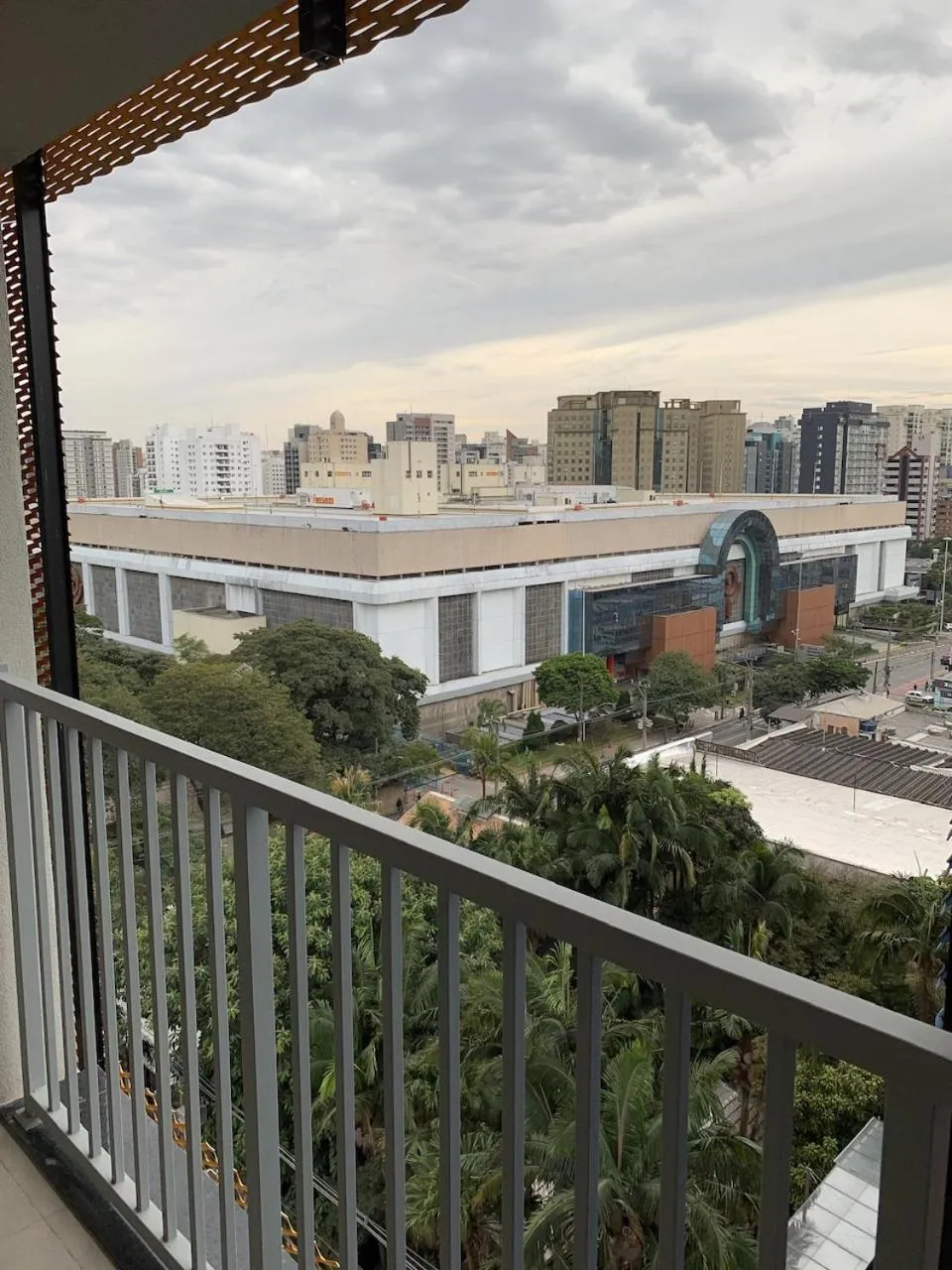 Landmark view in Studio ao lado do Shopping Ibirapuera