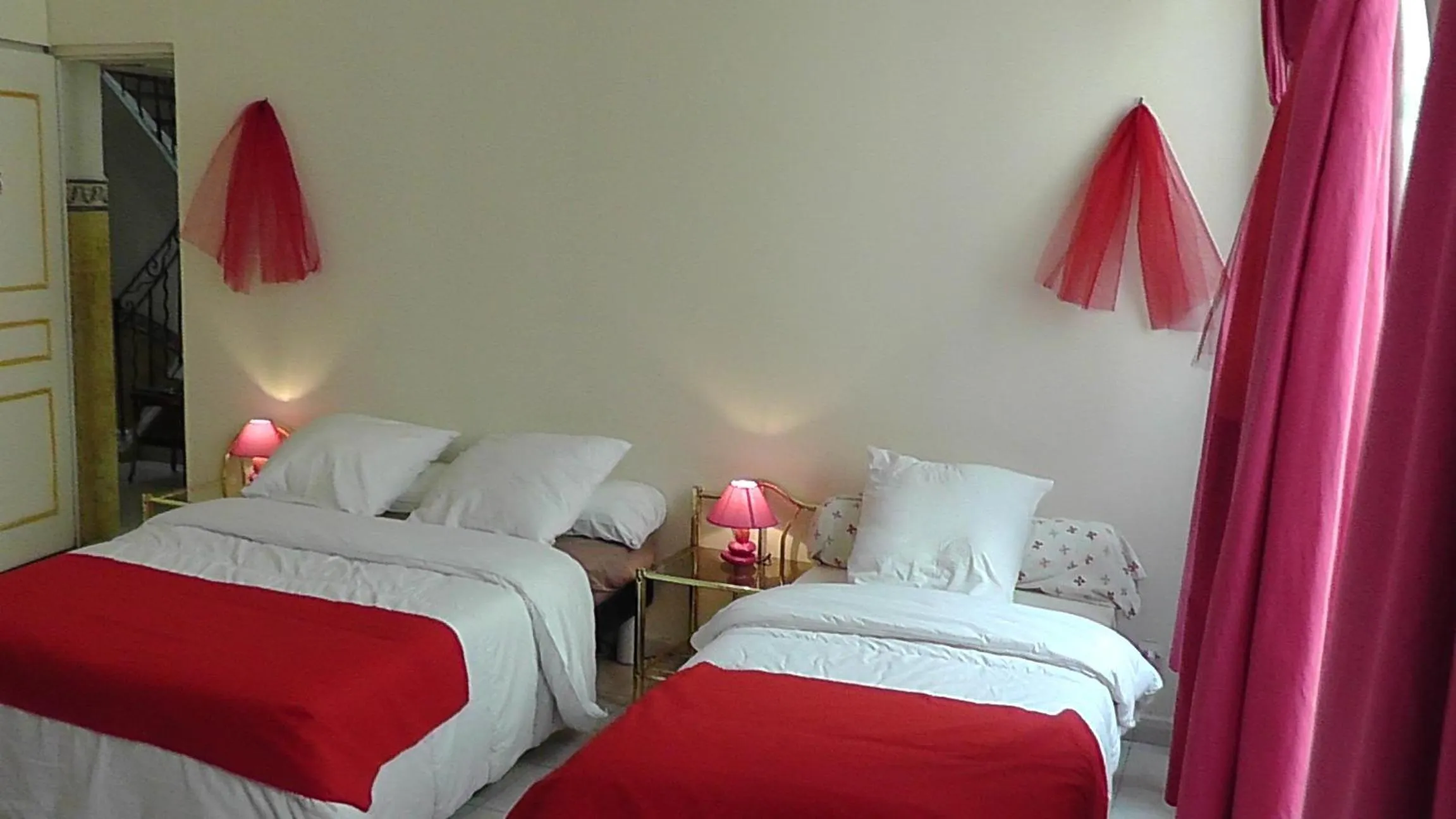 Bedroom in Hôtel de la Renaissance