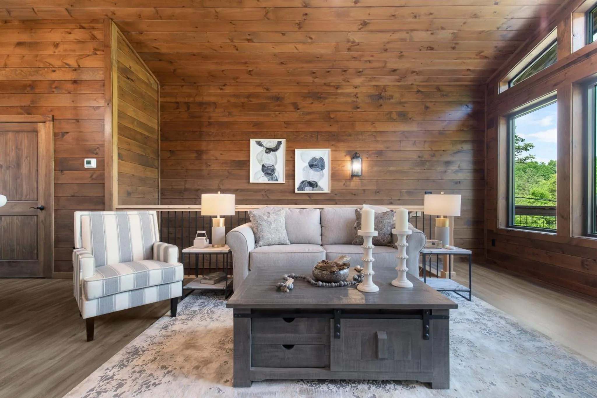 Property building in Hillside Retreat