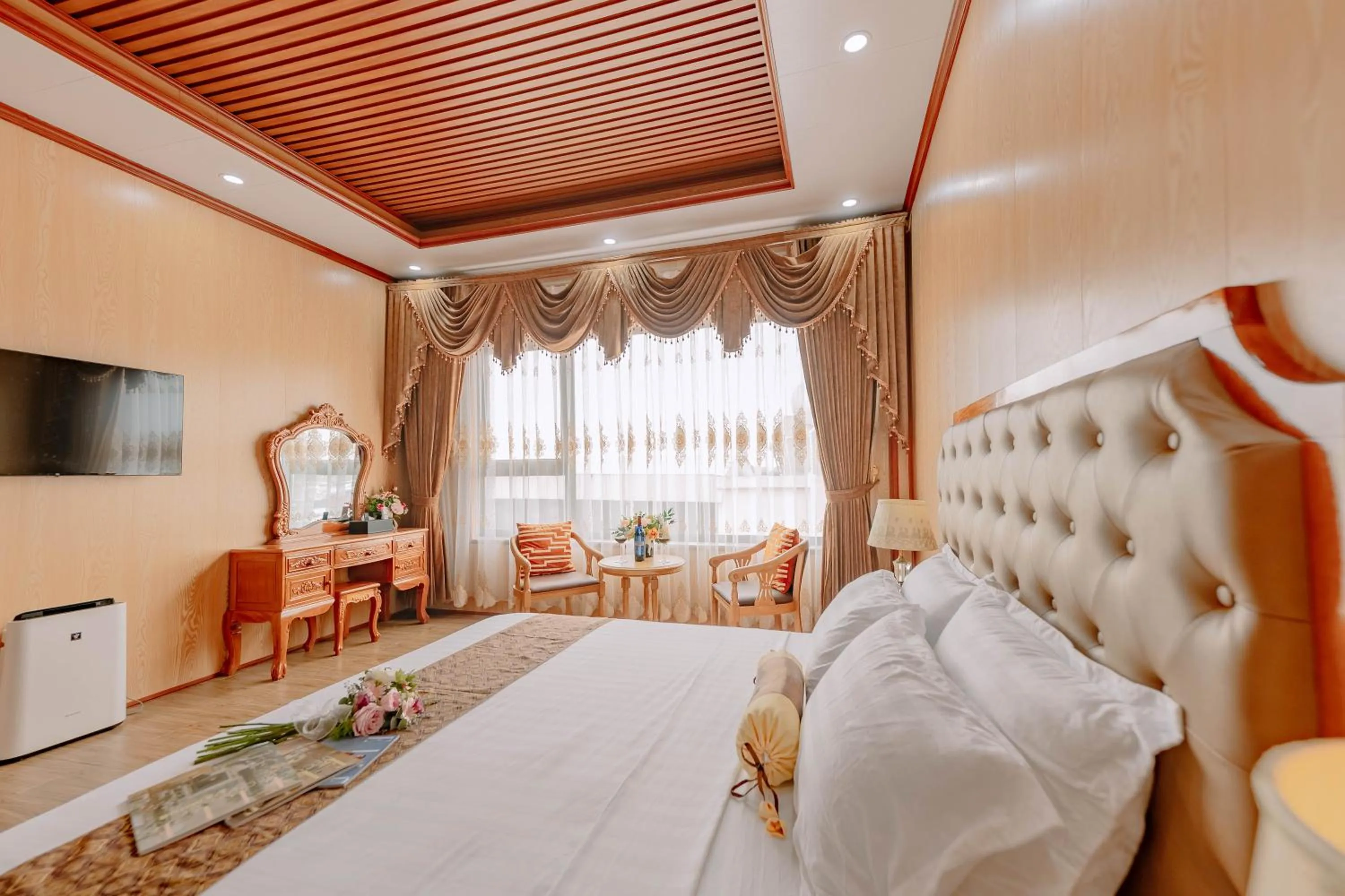 Bed in Tuan Nam Hotel
