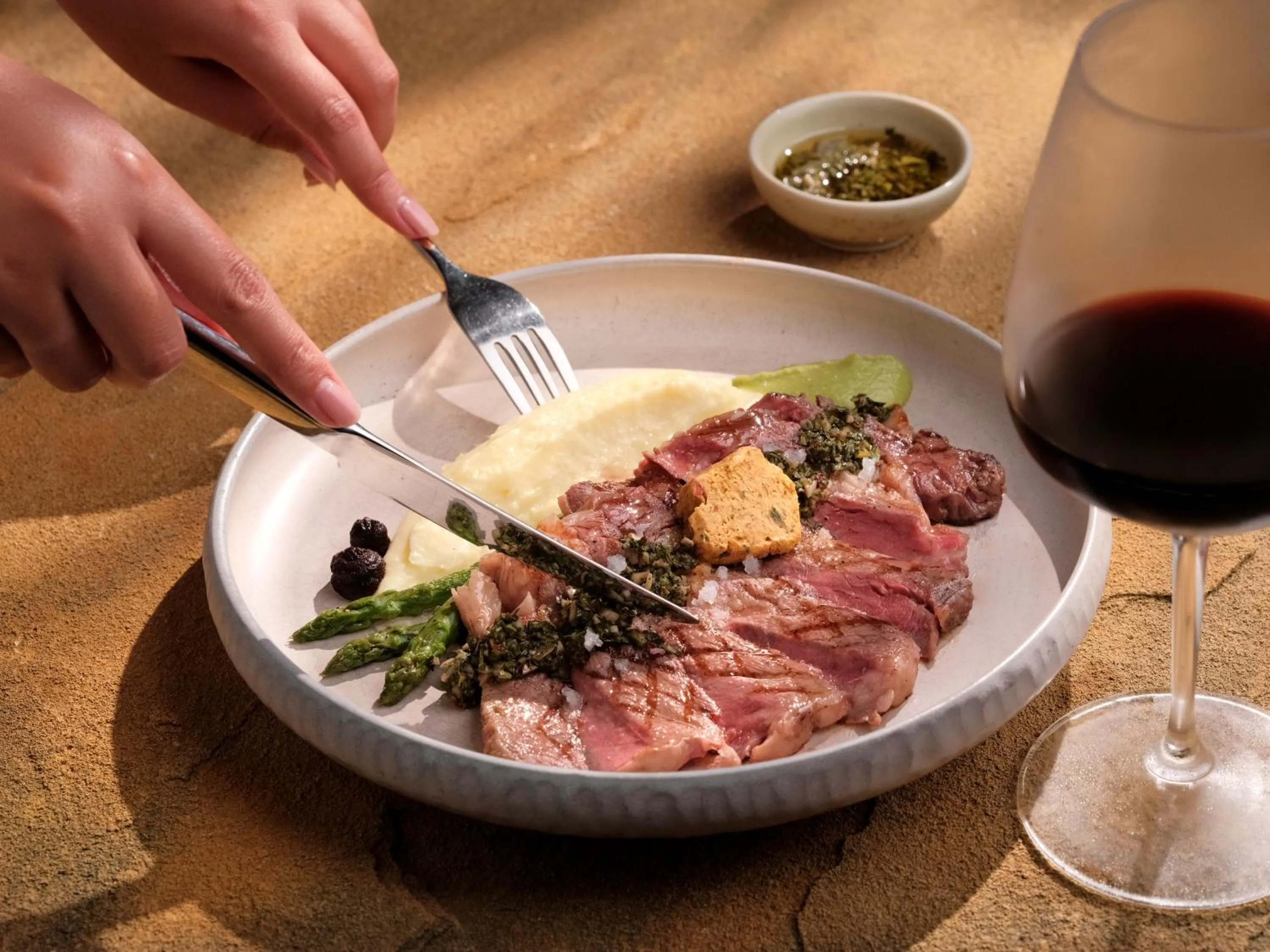 Restaurant/places to eat in Inara Alas Harum