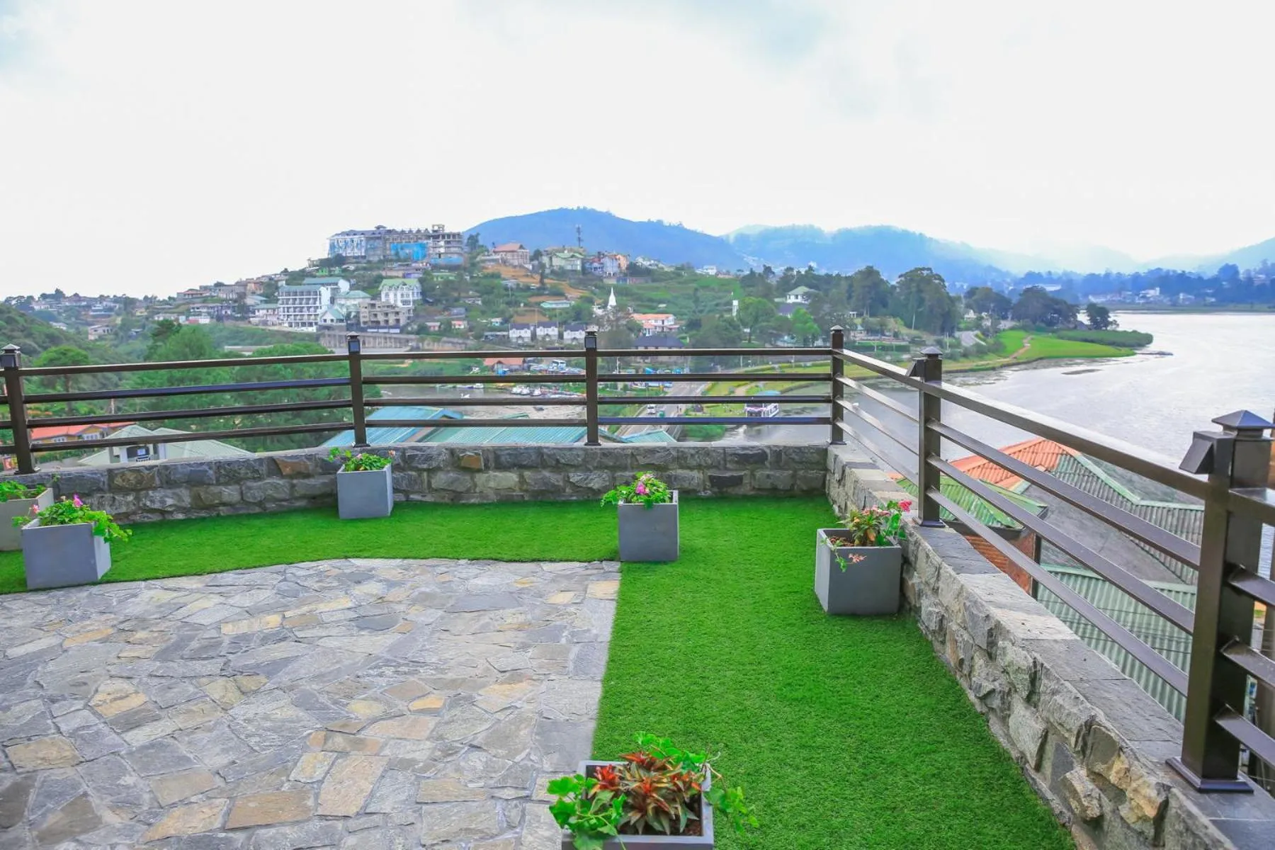 Day in Baron Luxury Boutique