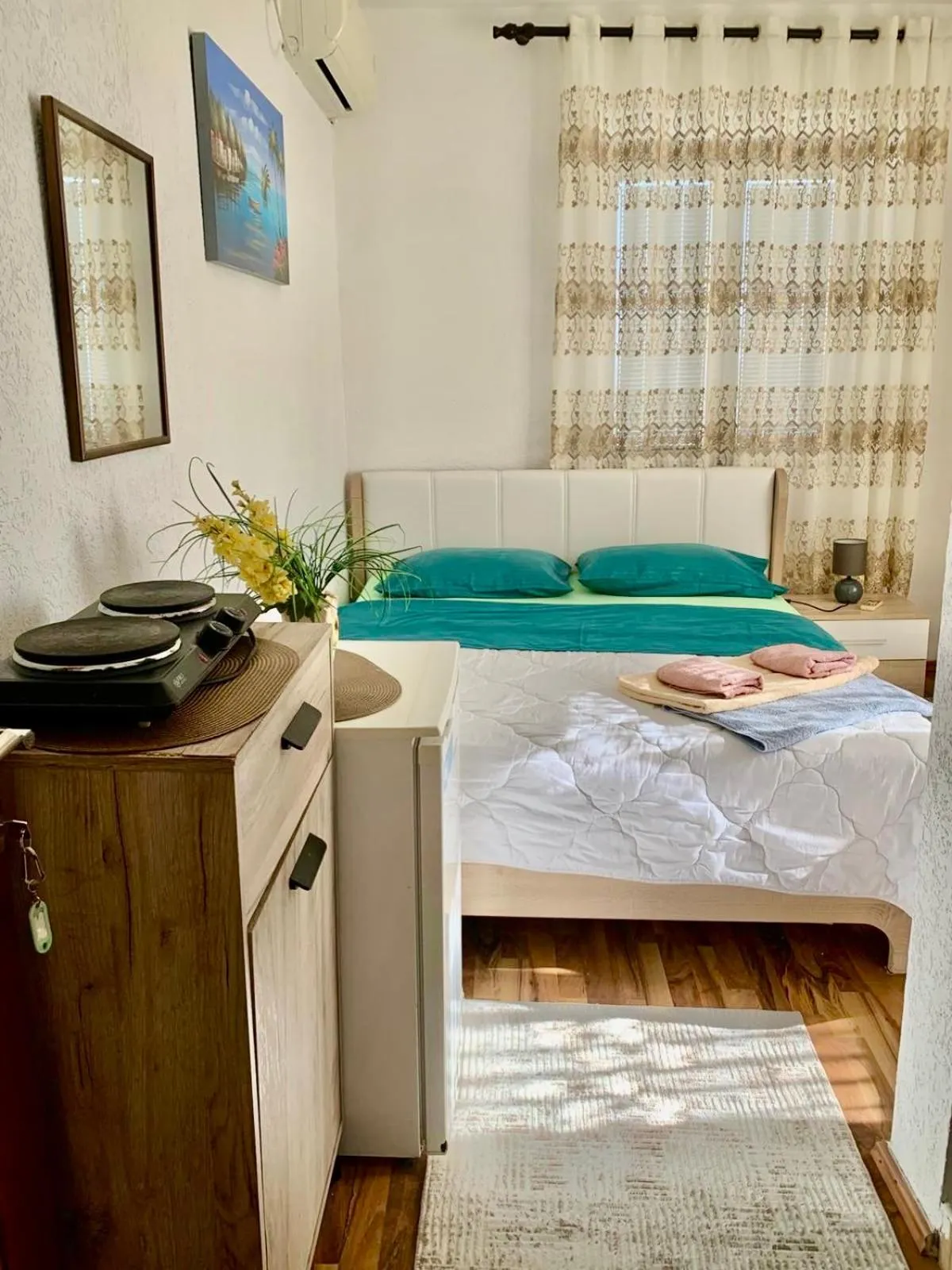 Bed in Apartments Zuto