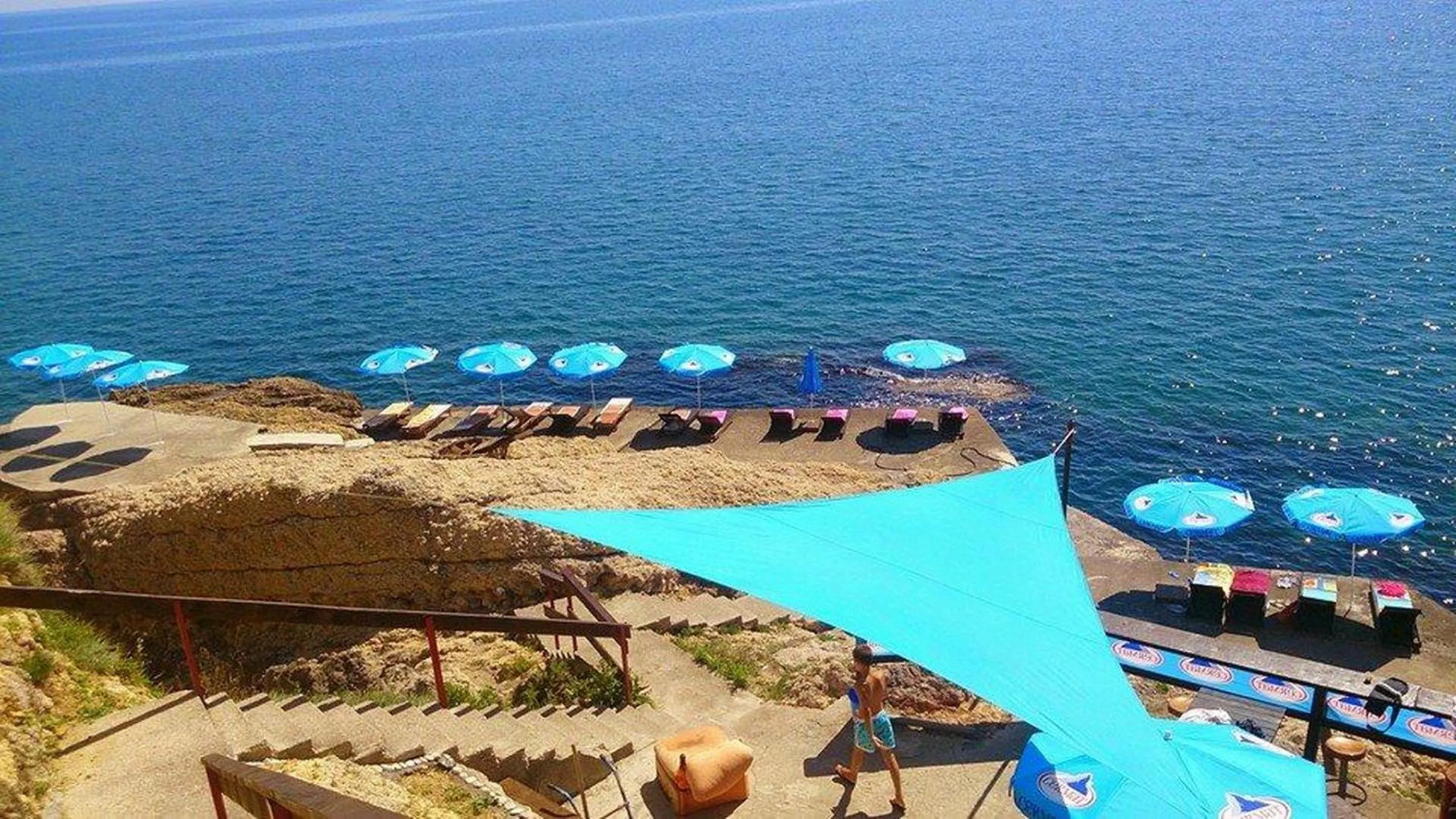 Beach in Apartments Zuto