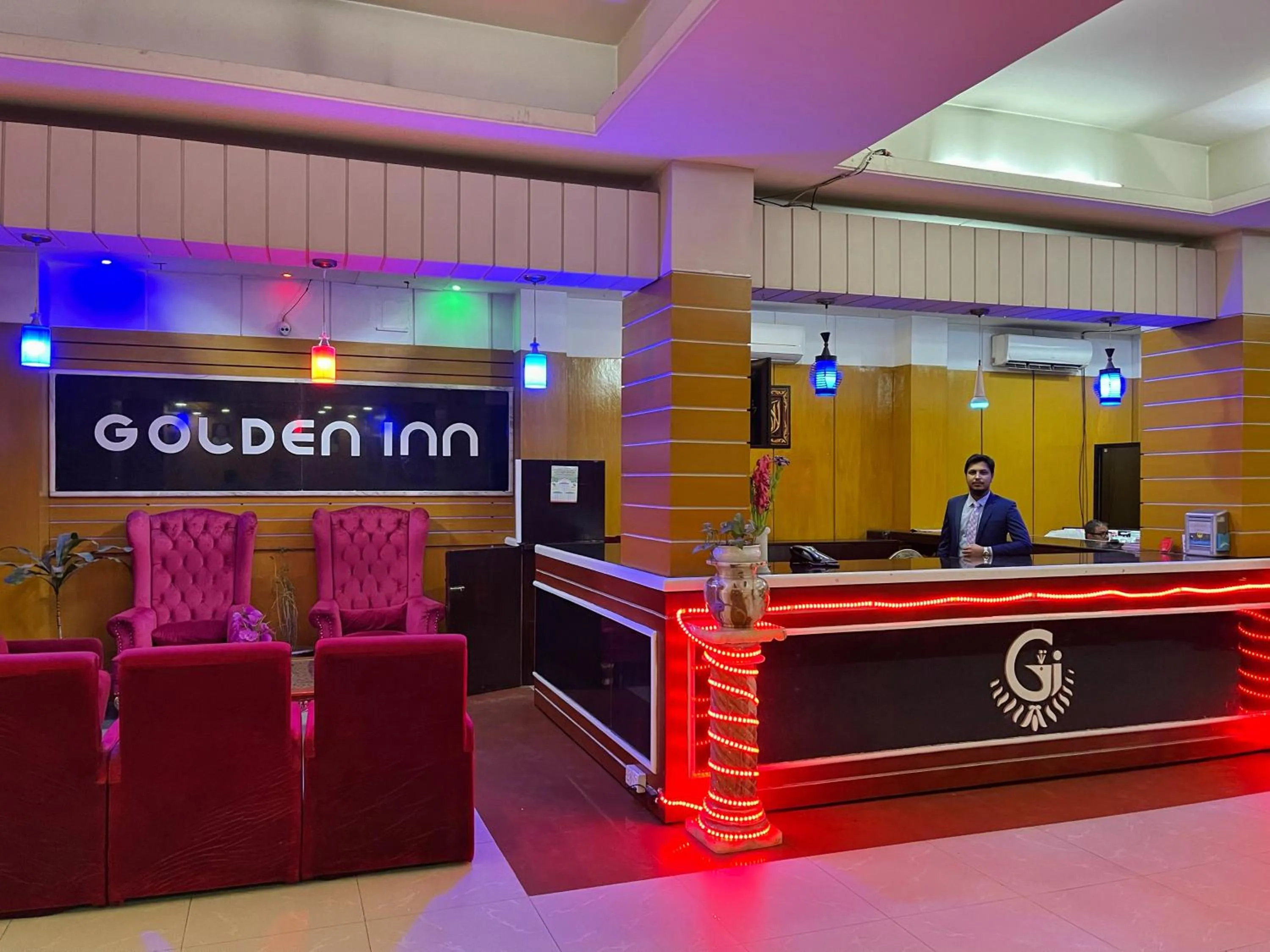 Communal lounge/ TV room in Hotel Golden Inn Chattagram Ltd
