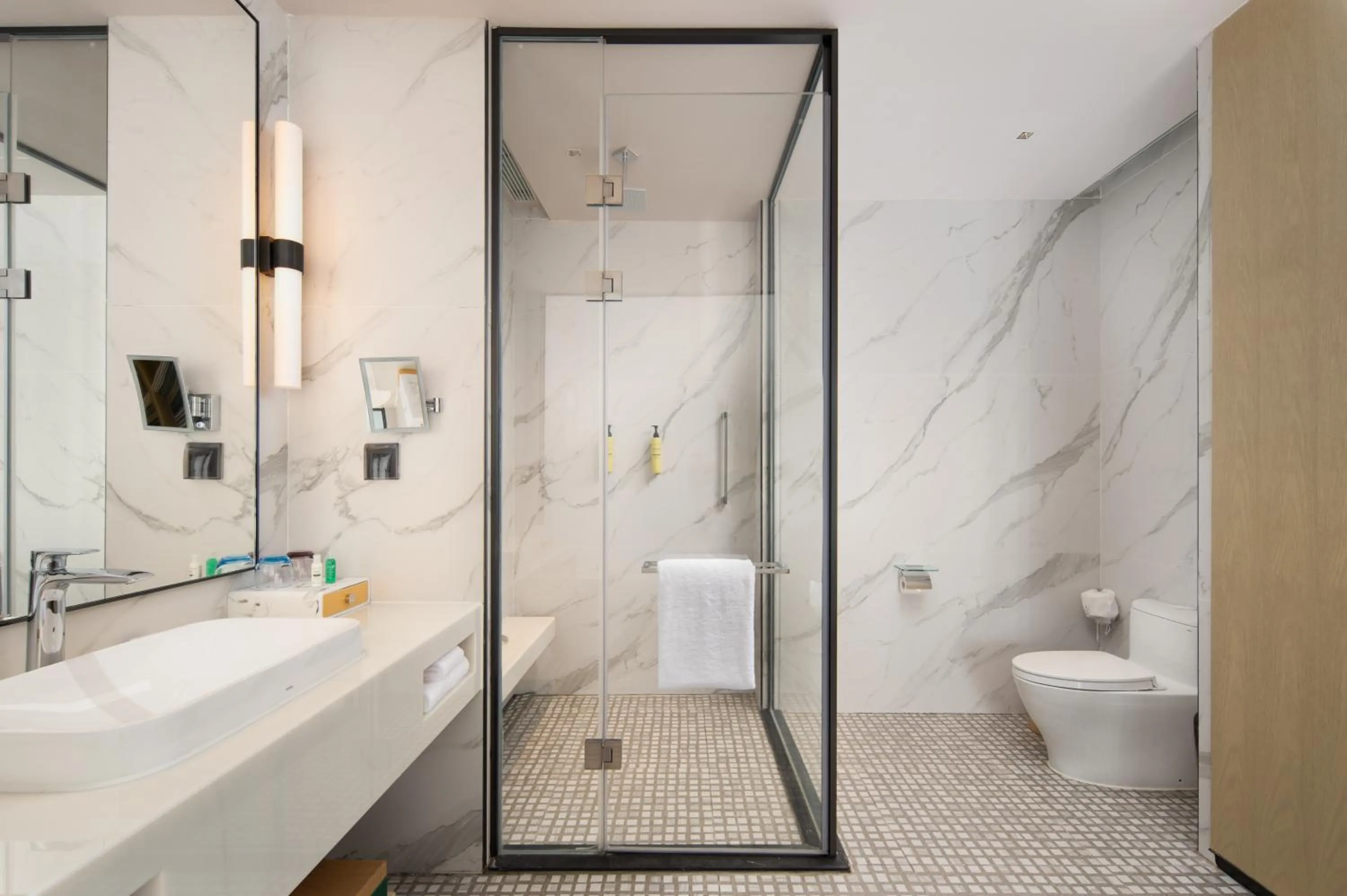 Bathroom in Element Guangzhou Baiyun