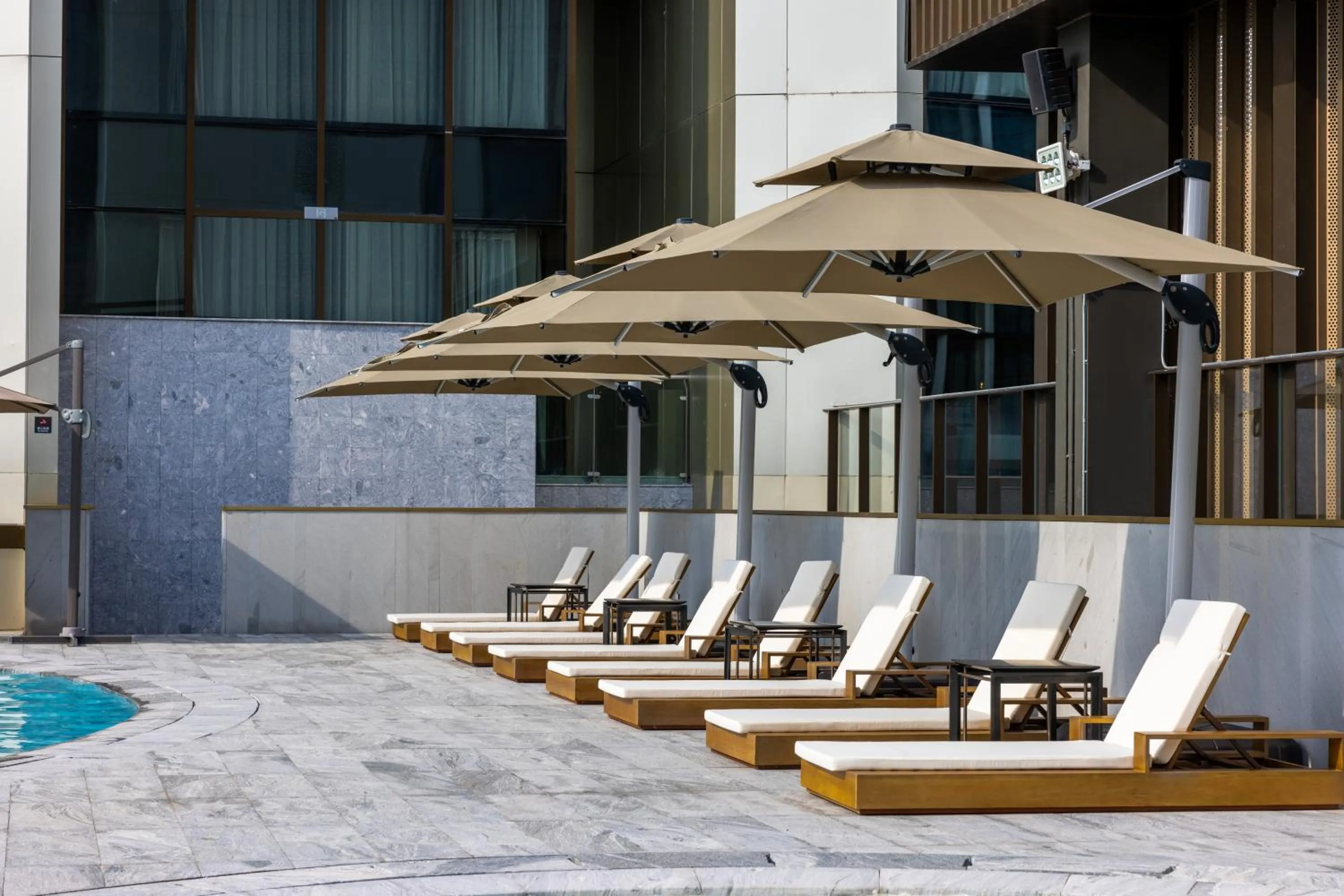 Swimming pool in Four Points by Sheraton Guangzhou, Baiyun