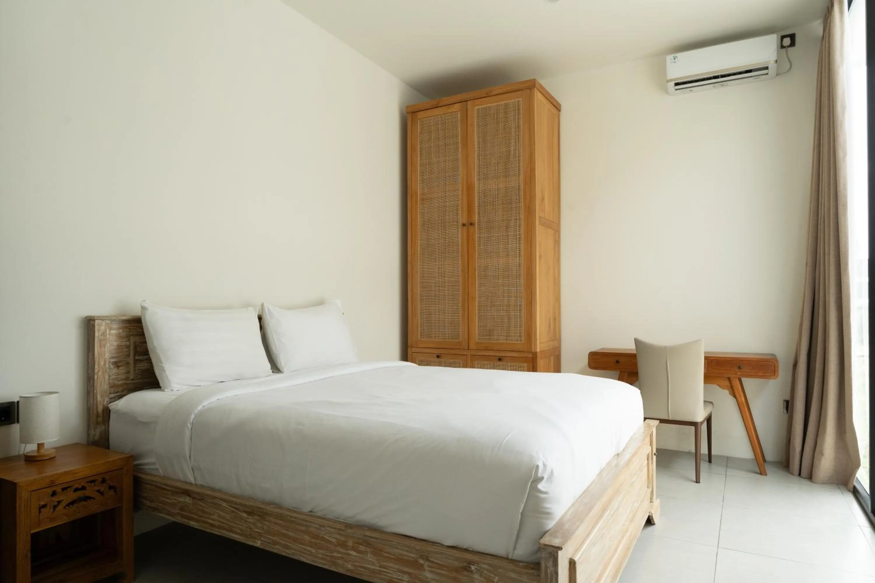 Bed in KAMMARA VILLA - Bali Invest Club