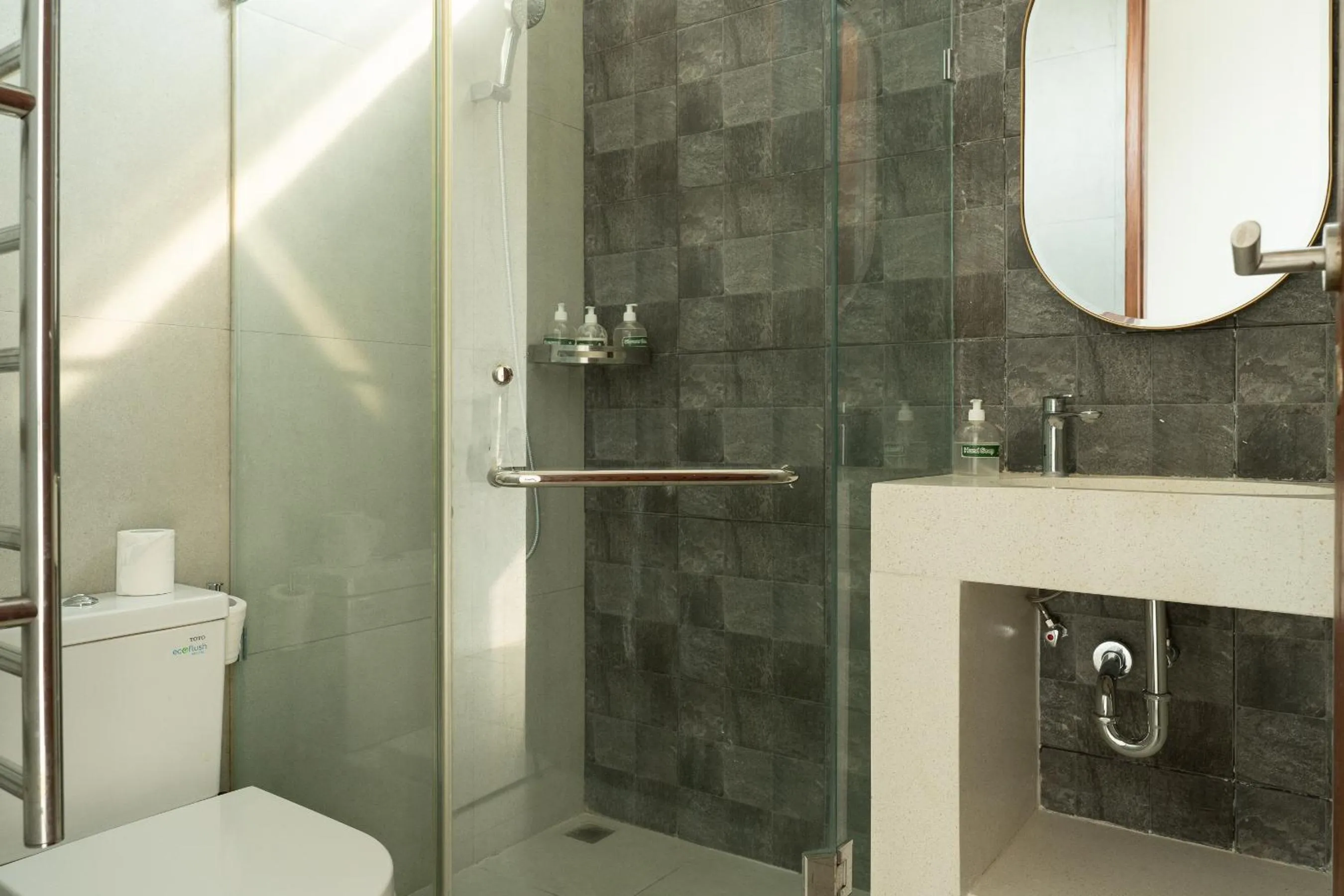 Shower in KAMMARA VILLA - Bali Invest Club
