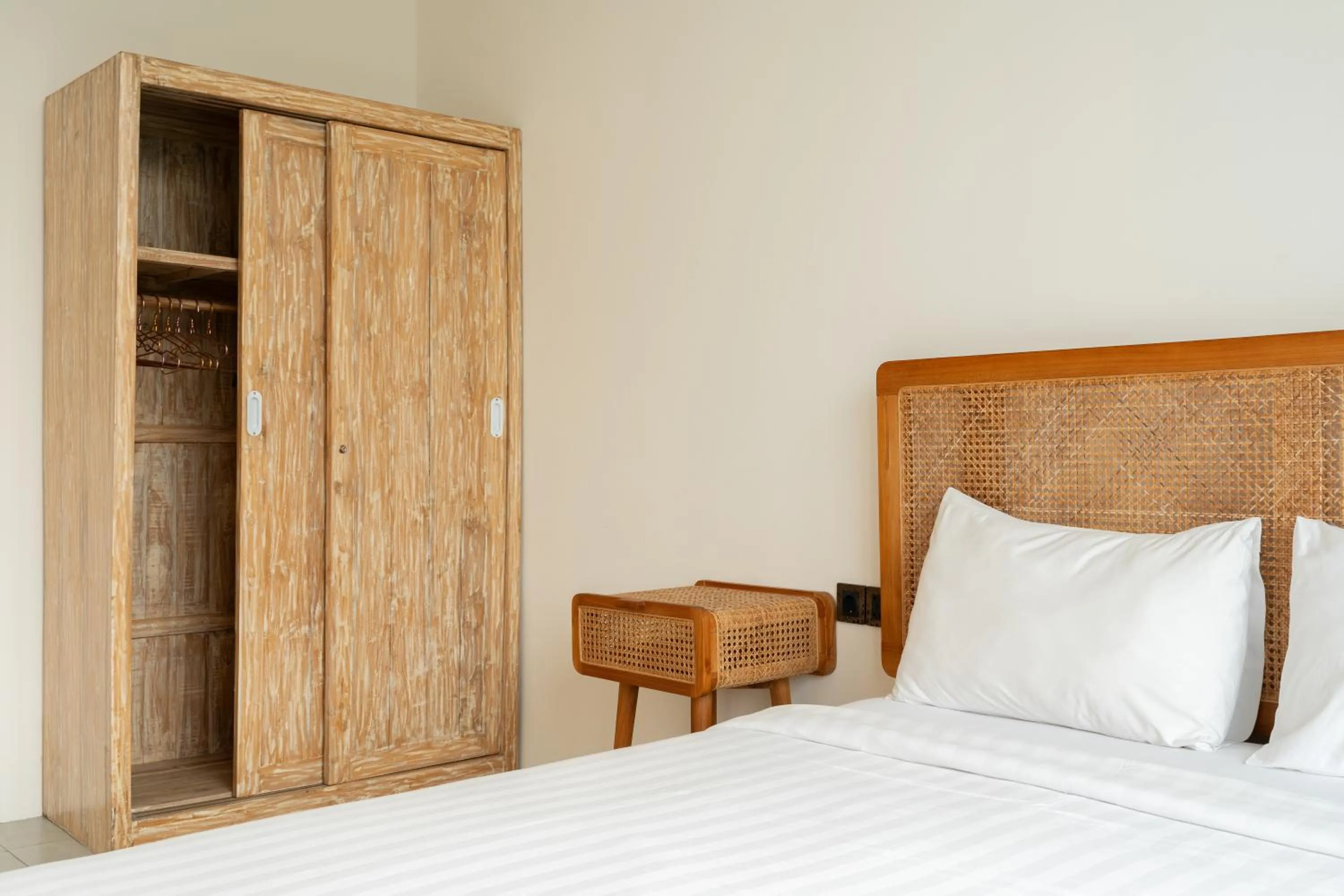 Bed in KAMMARA VILLA - Bali Invest Club
