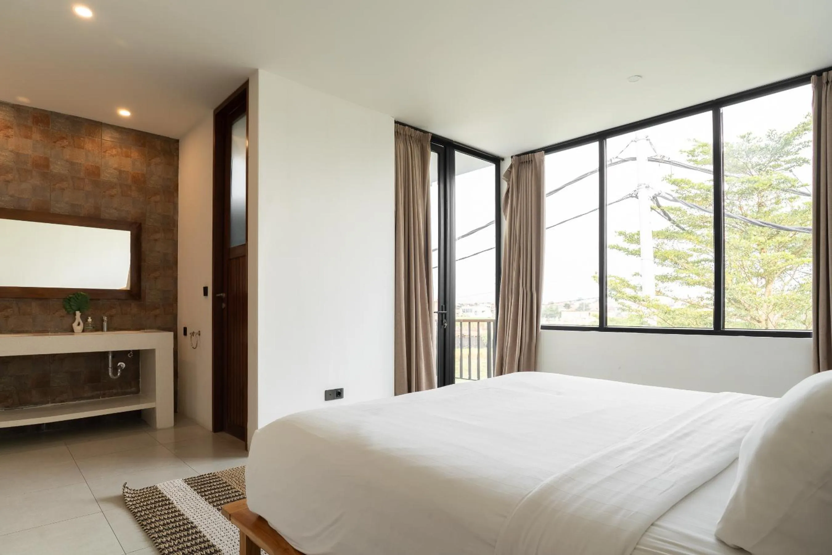 Bed in KAMMARA VILLA - Bali Invest Club