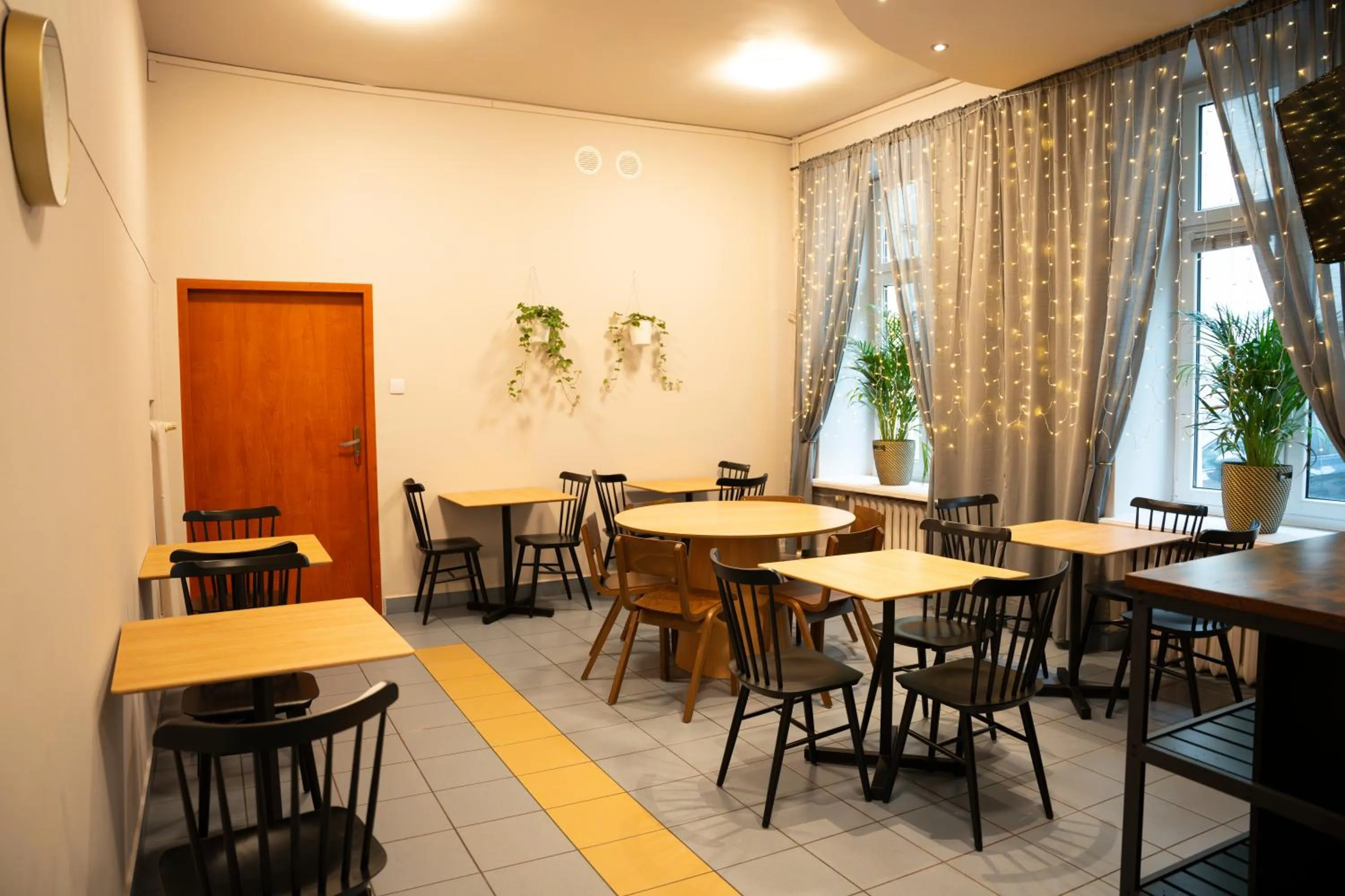 Dining area in Hostel H360 - dawniej Hotelik Relax