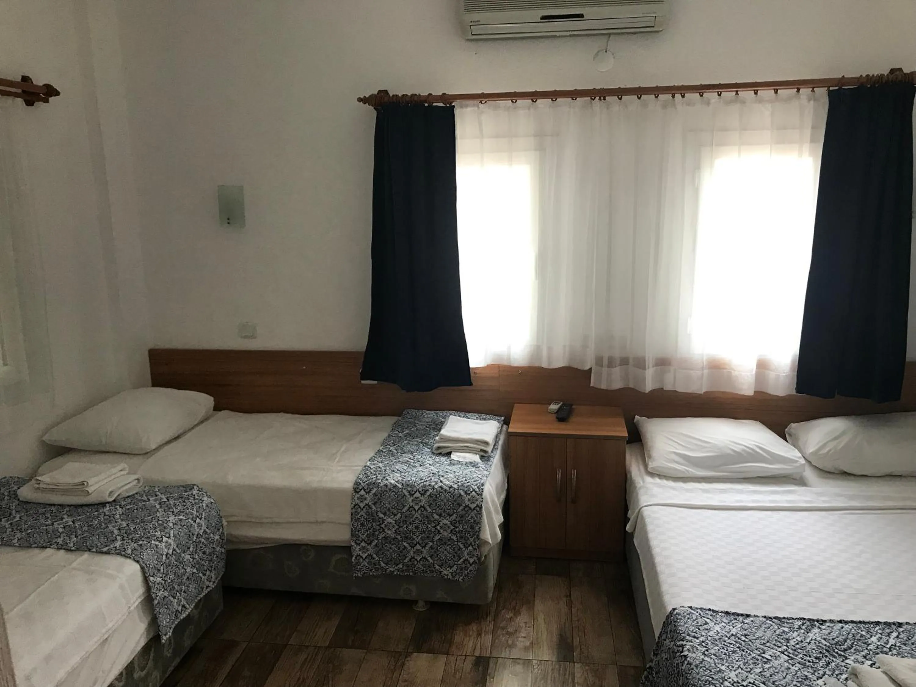 Photo of the whole room, Bed in Tay Pansiyon