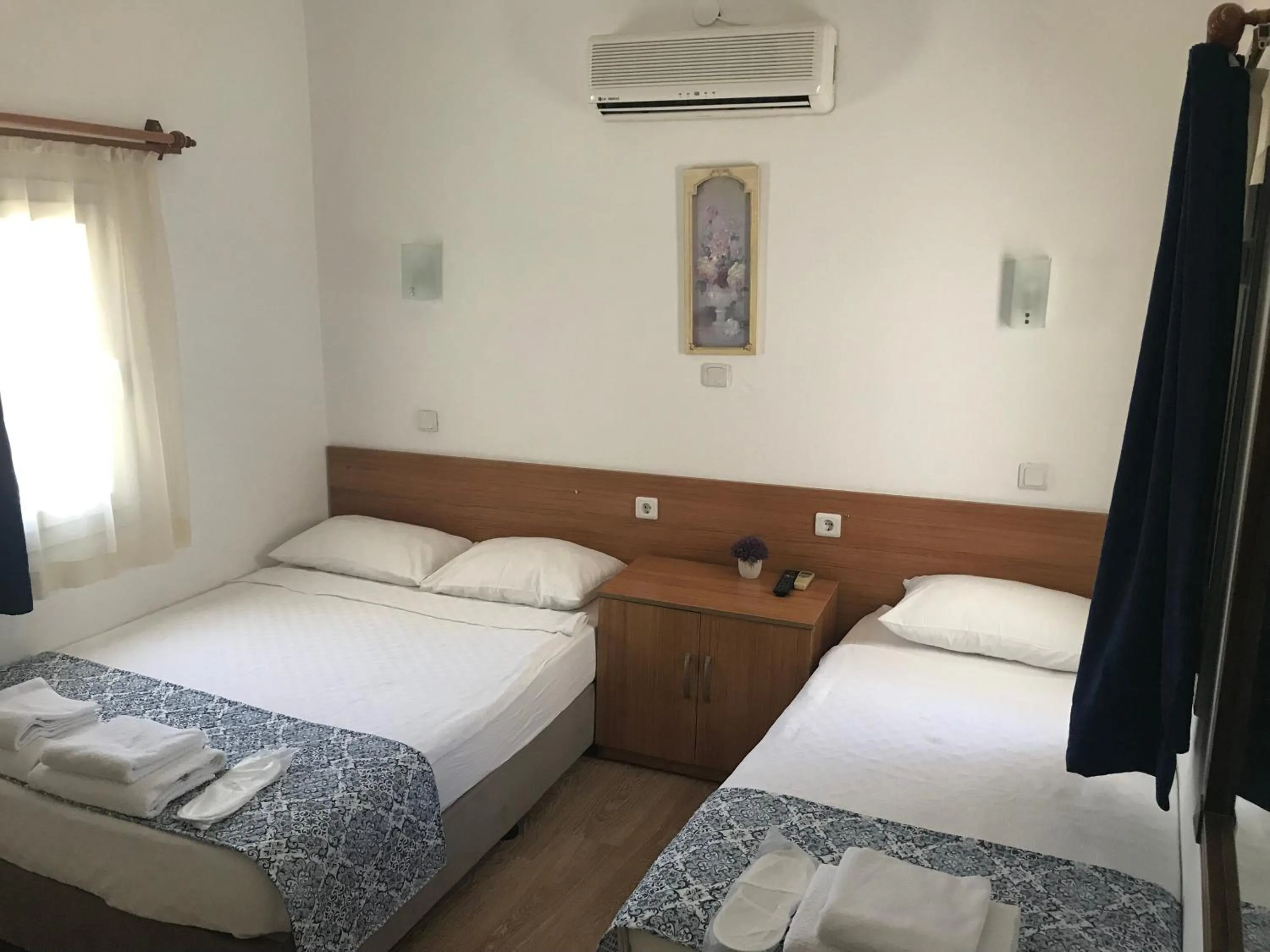 Bedroom, Bed in Tay Pansiyon