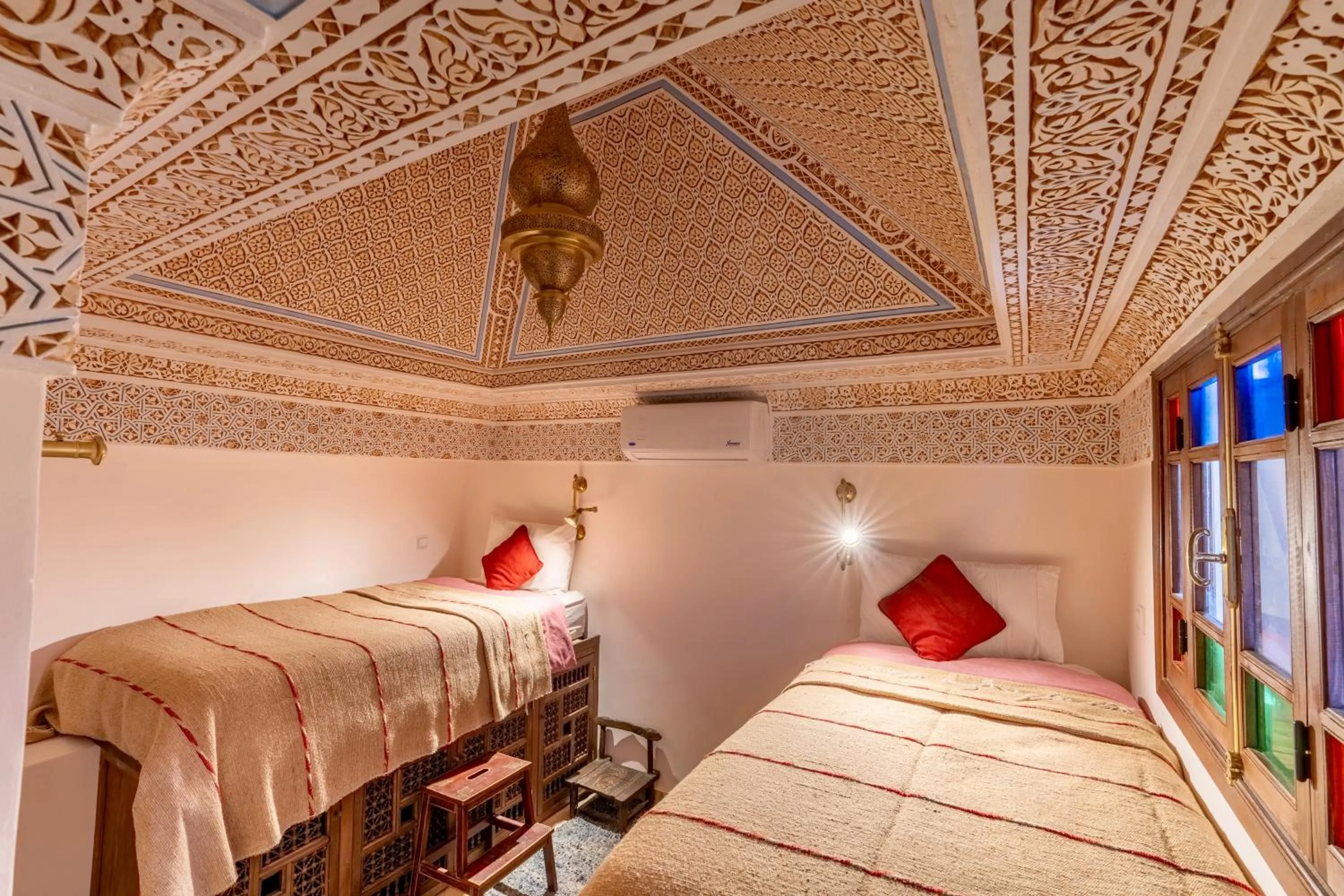 Bed in Riad Dombaraka