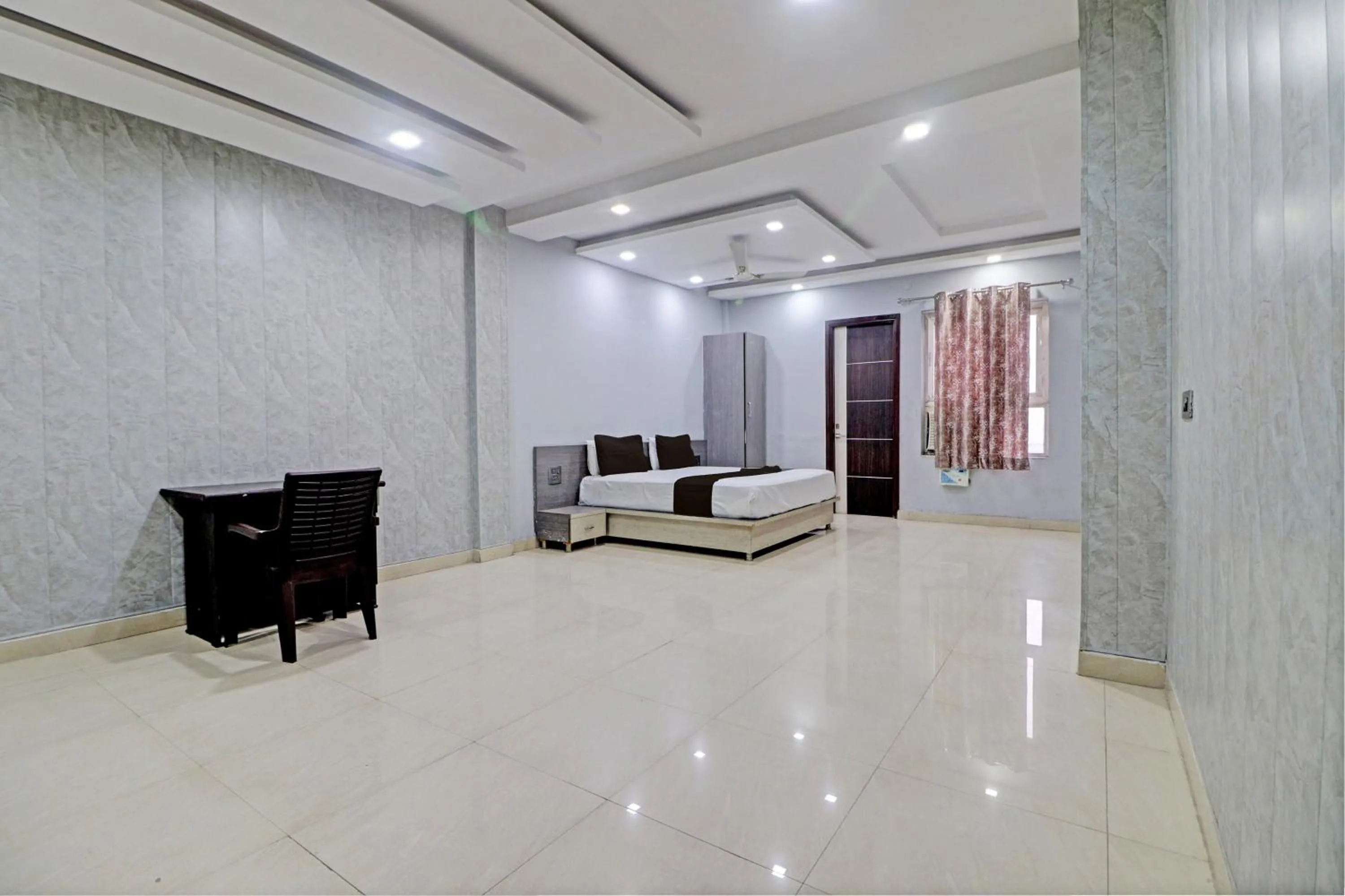 Bedroom in Grand Townhouse