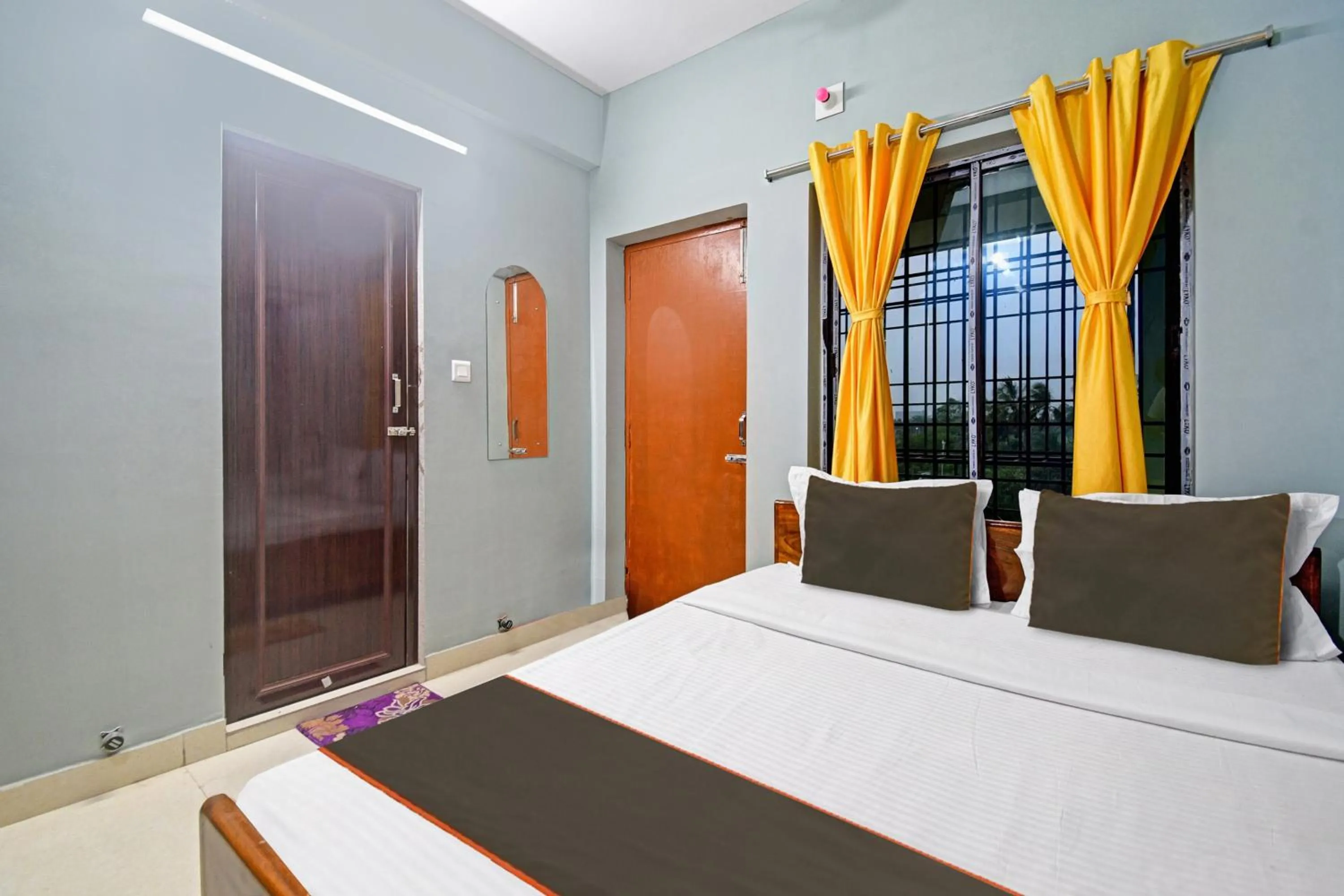 Bedroom, Bed in Hotel O Crystal Palace Tata Medical Centre