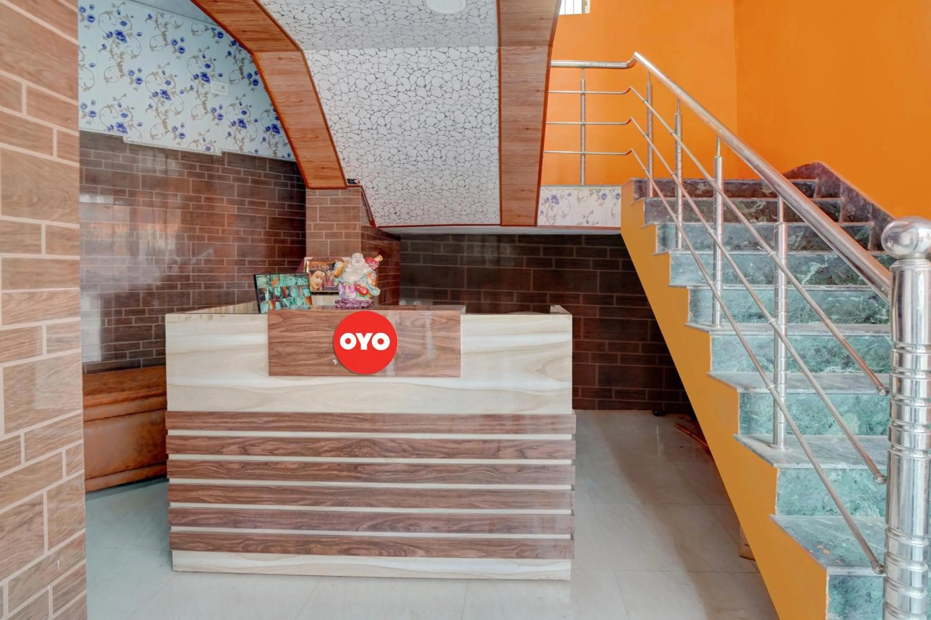 Lobby or reception in Hotel O Siddhi Vinayak