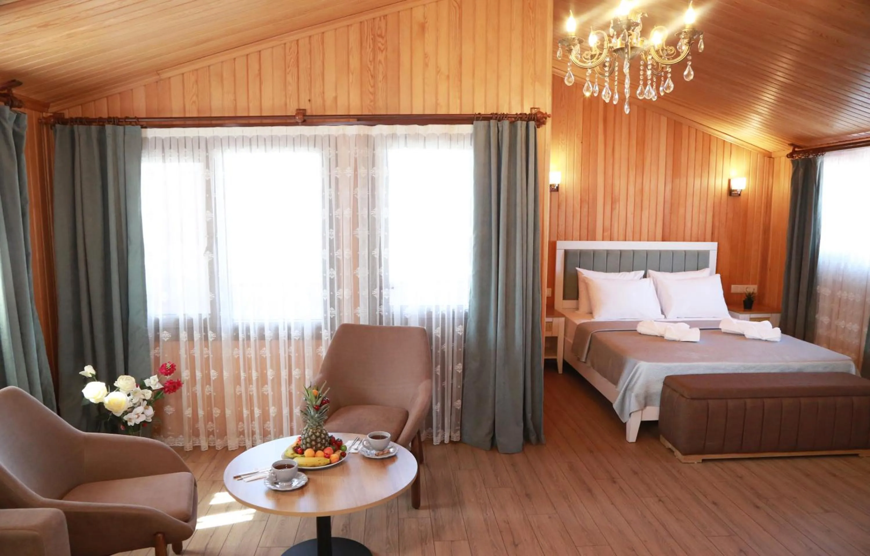 Bed in ALMIRCAN HOTEL