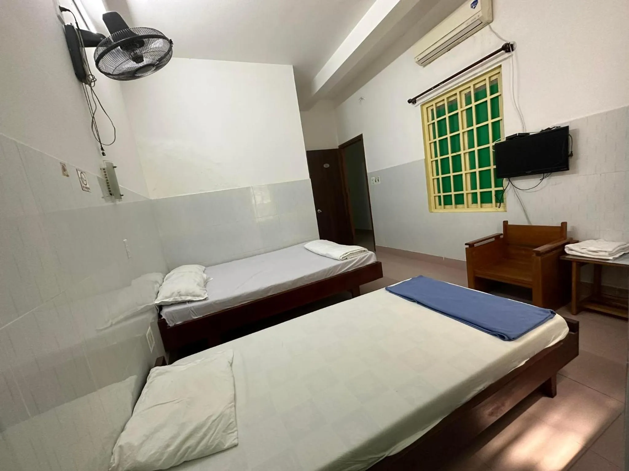 Bedroom, Bed in OYO 1182 An Binh Motel