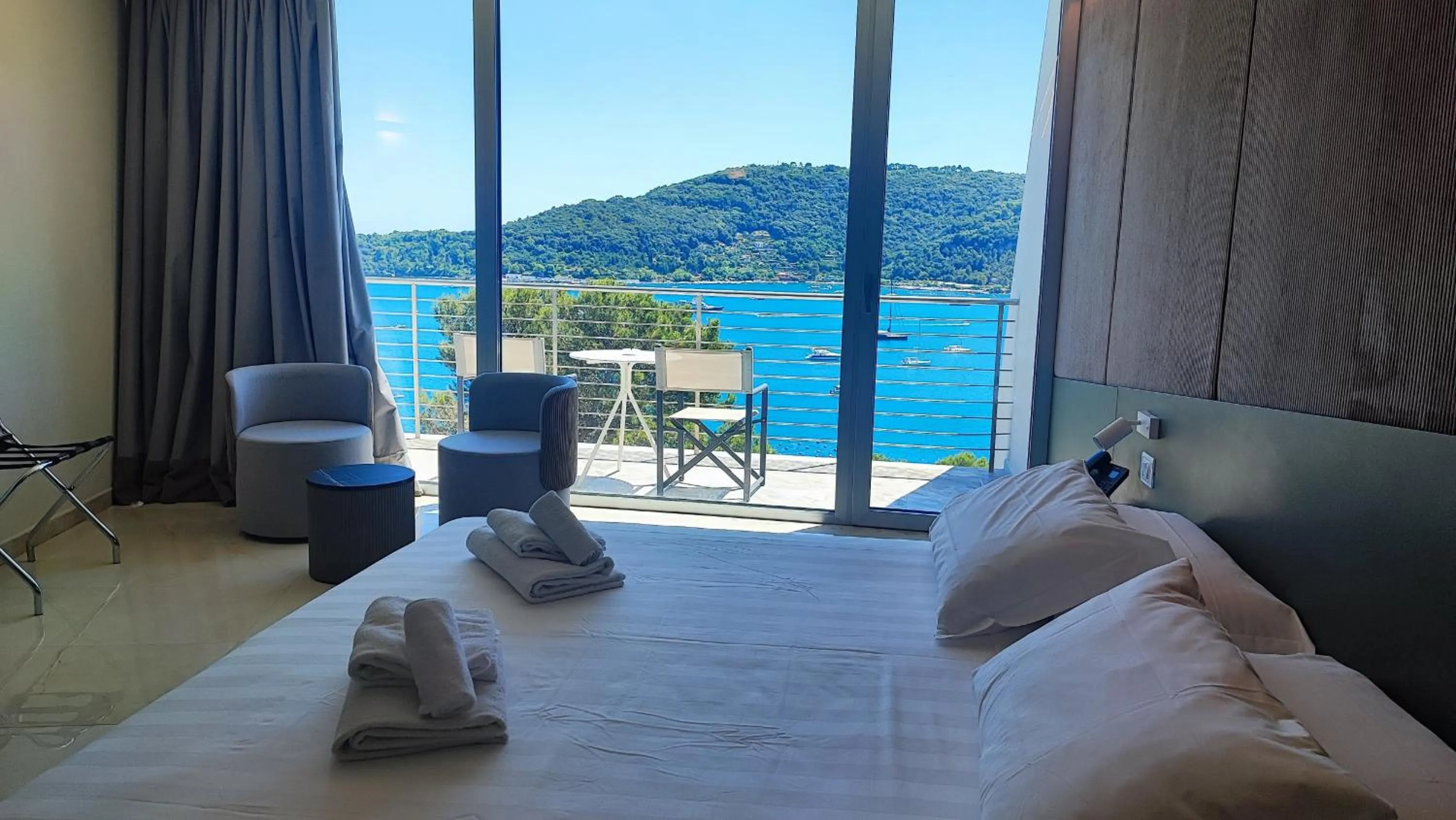 Sea view, Bed in Cristallo Park Hotel
