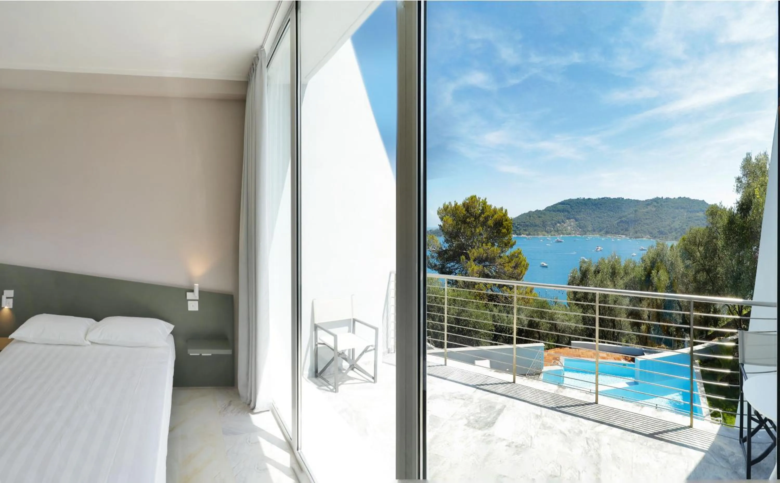 Bed in Cristallo Park Hotel