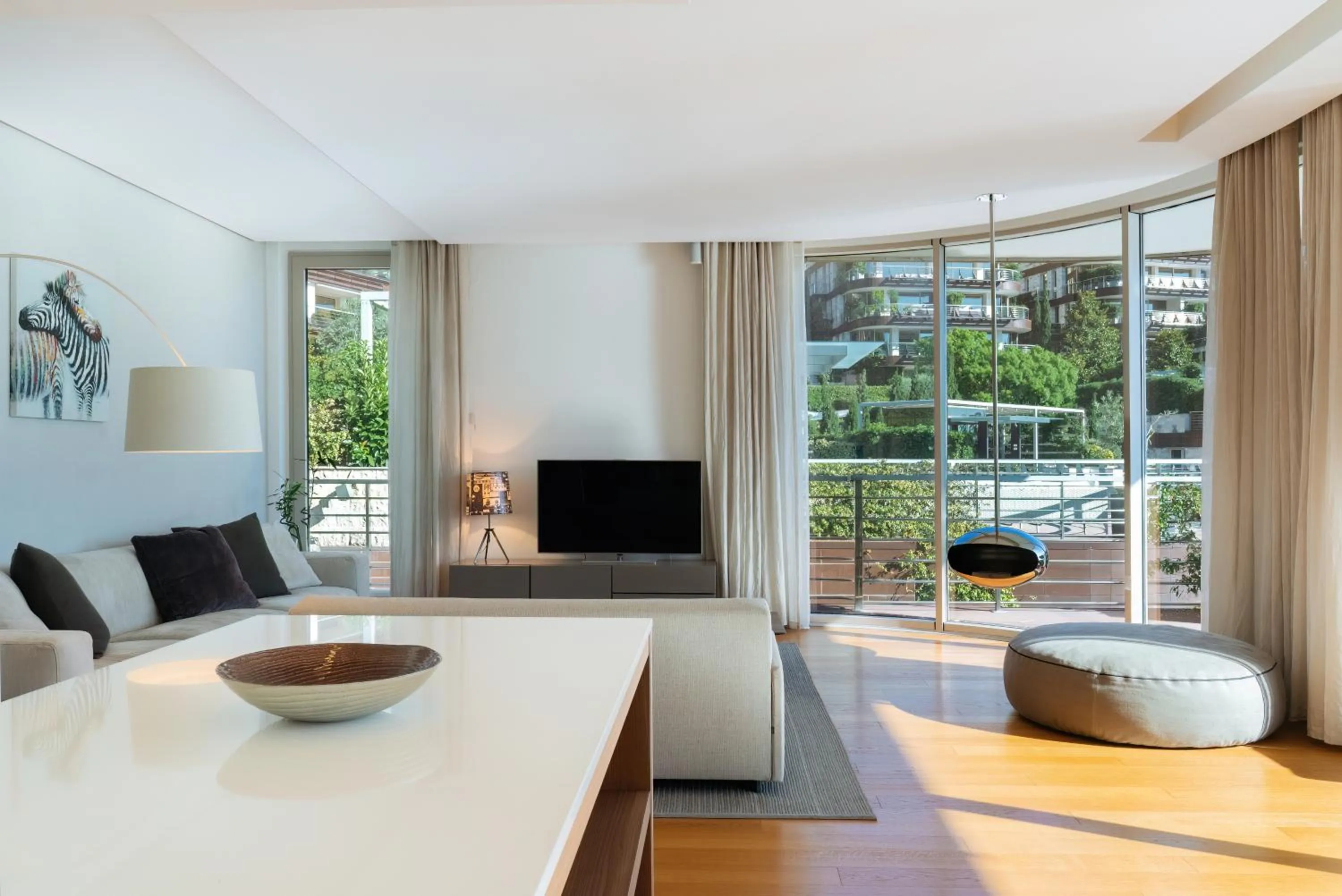 TV and multimedia in Luxury Waterfront Villa at Dukly Gardens