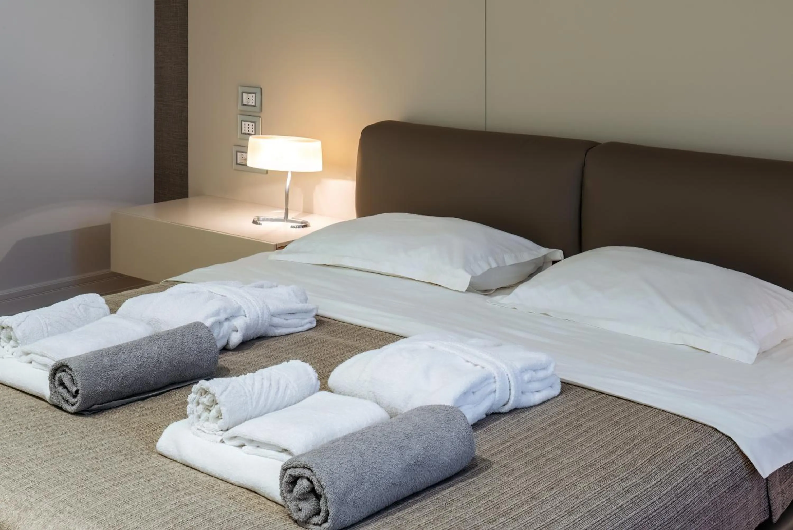 Bed in Luxury Waterfront Villa at Dukly Gardens