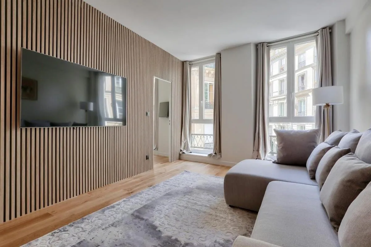 Beautiful 2BR in City Center of Paris