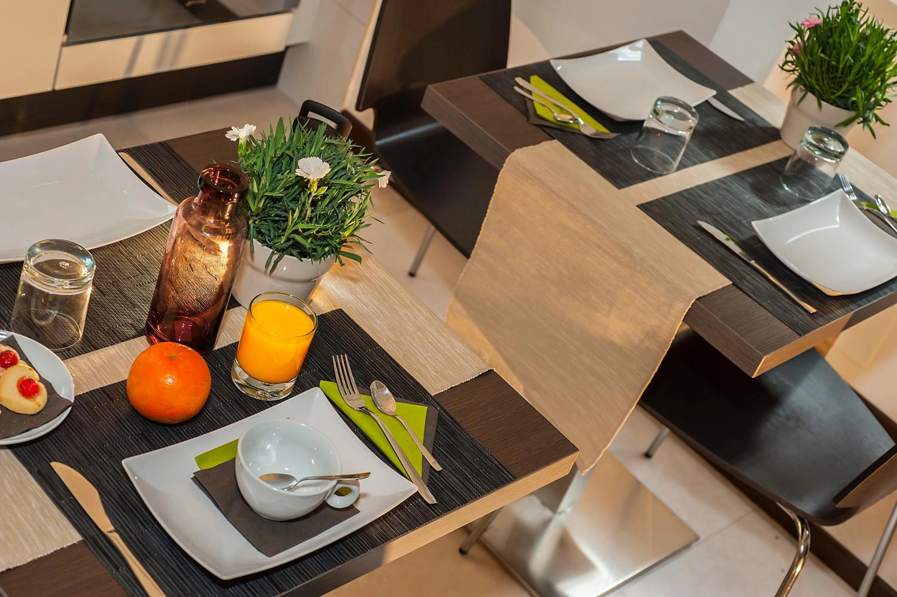 Kitchen or kitchenette in DVE Suite Rome