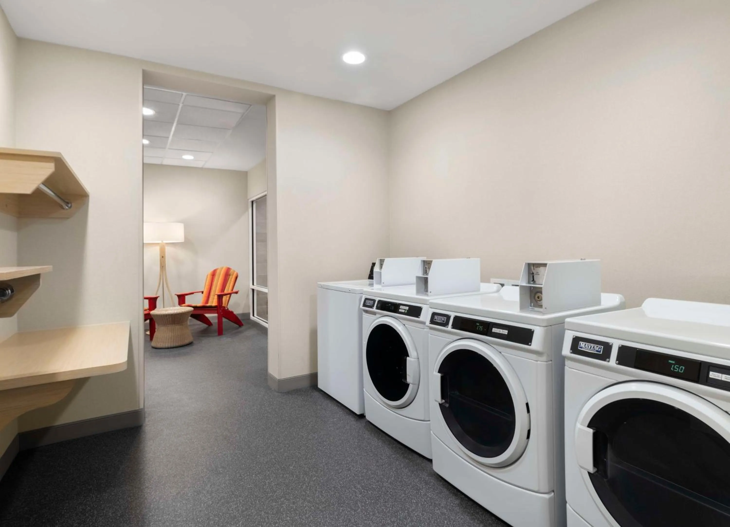 Property building in Home2 Suites by Hilton Orlando South Davenport