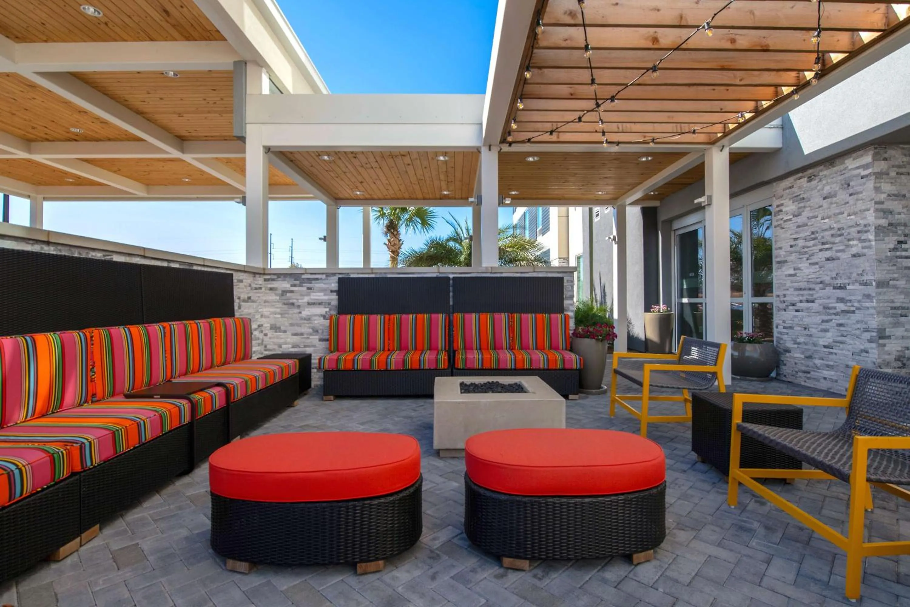 Patio in Home2 Suites By Hilton Savannah I95 North