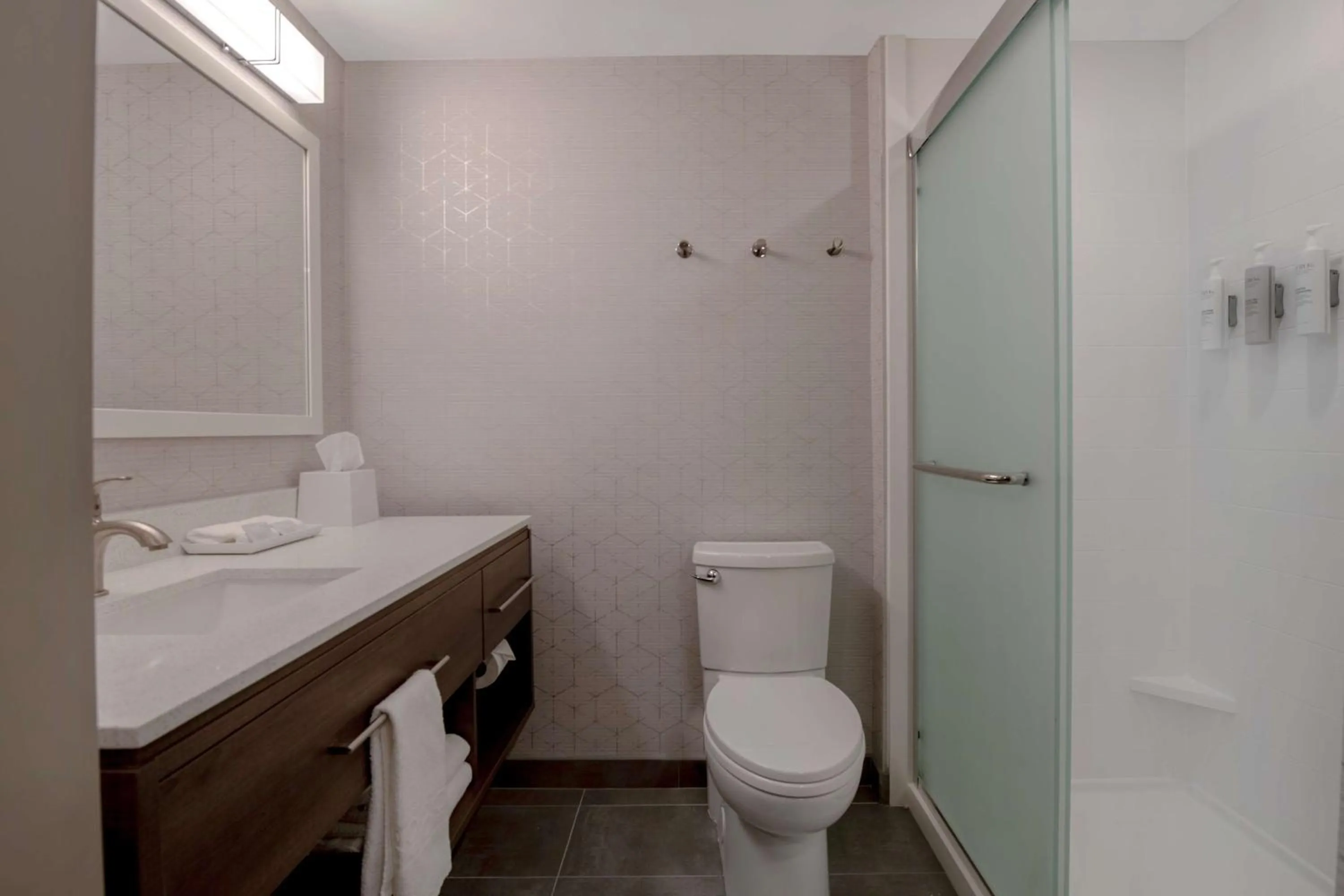 Bathroom in Home2 Suites By Hilton Savannah I95 North