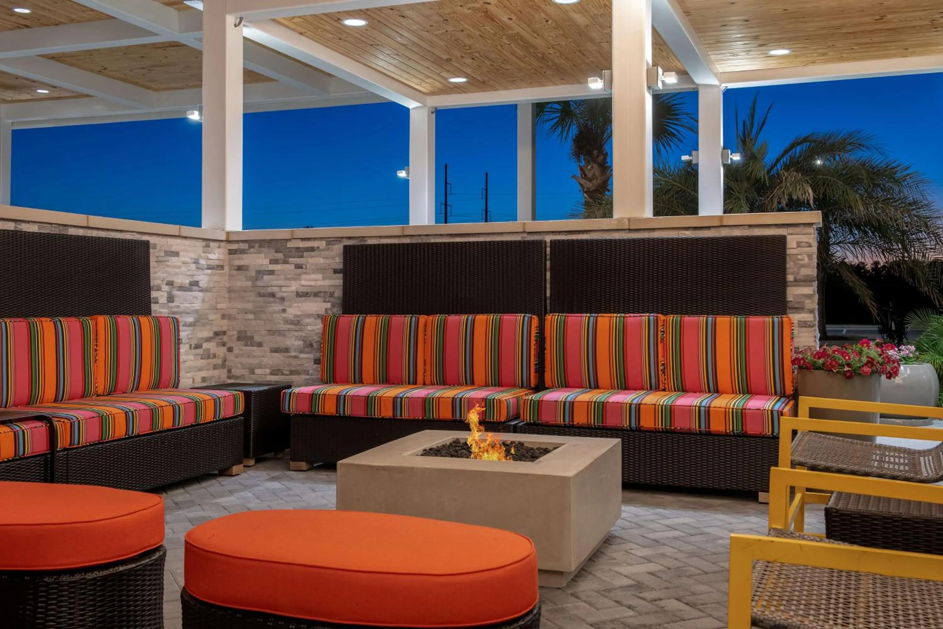 Patio in Home2 Suites By Hilton Savannah I95 North