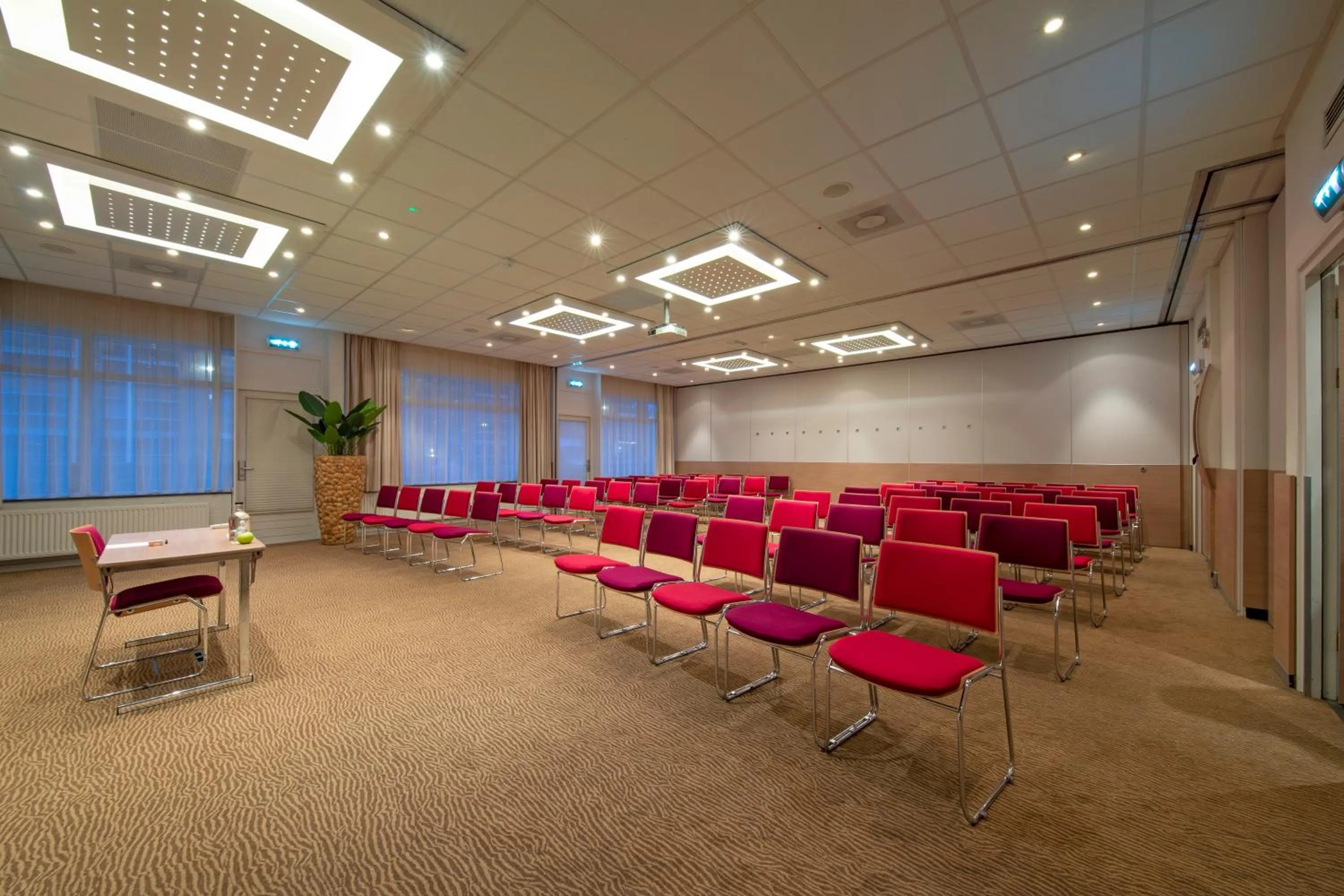 Meeting/conference room in Novotel Maastricht