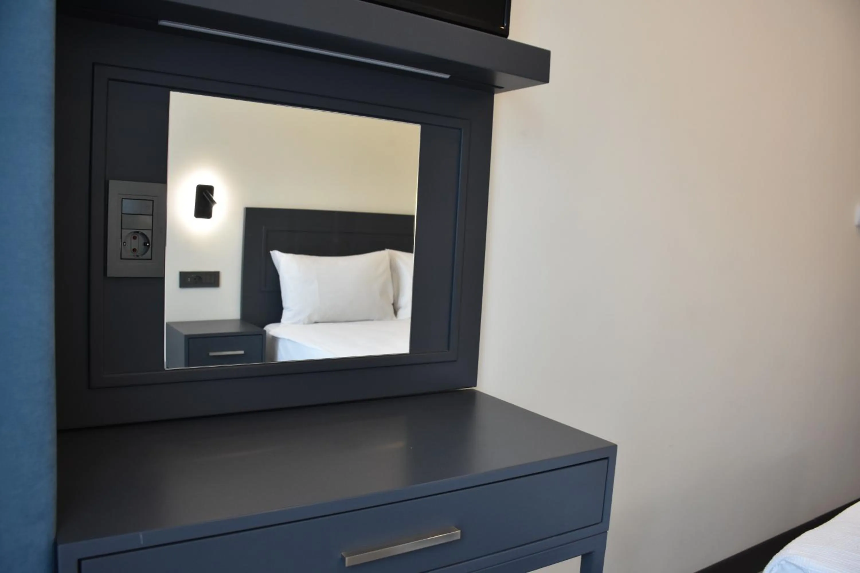 Bed in Shishly Palace Hotel