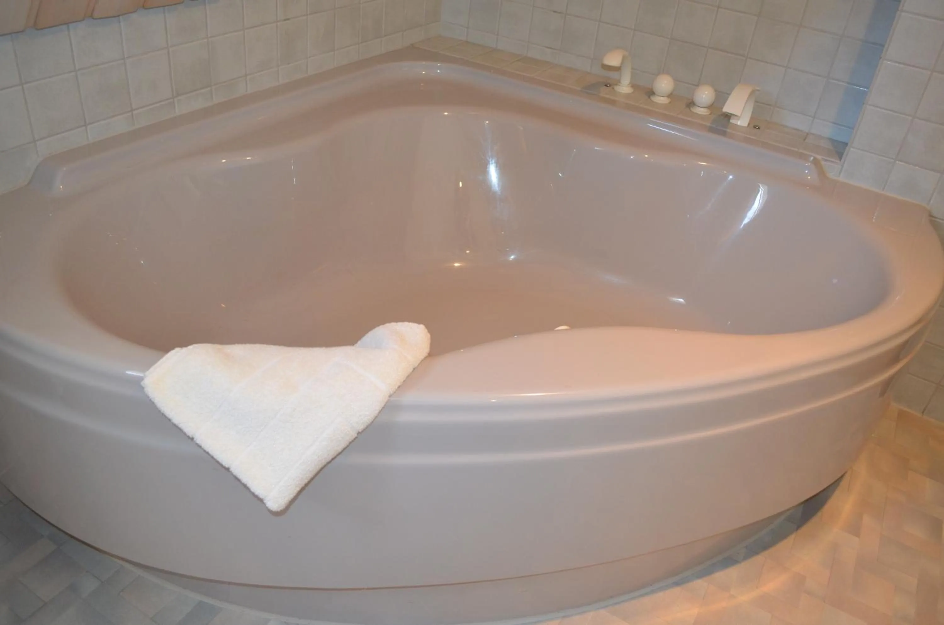 Bathroom in Prinz City Apartments