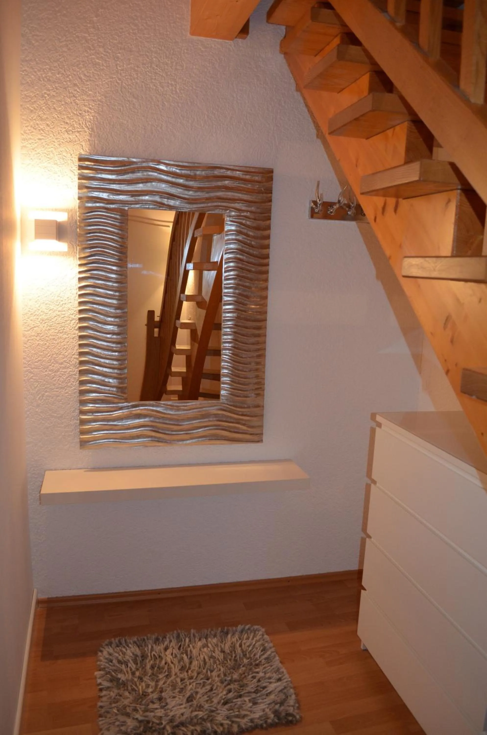 Decorative detail in Prinz City Apartments